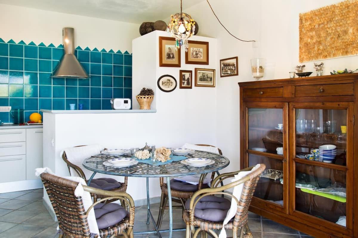 Casa magnolia San Pantaleo view 2