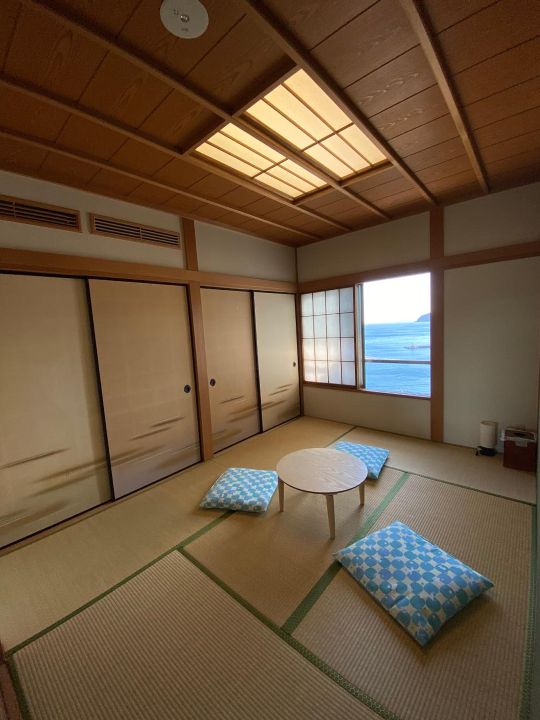 Atami Onsen Guest House Megumi 5 minutes walk from Atami Station