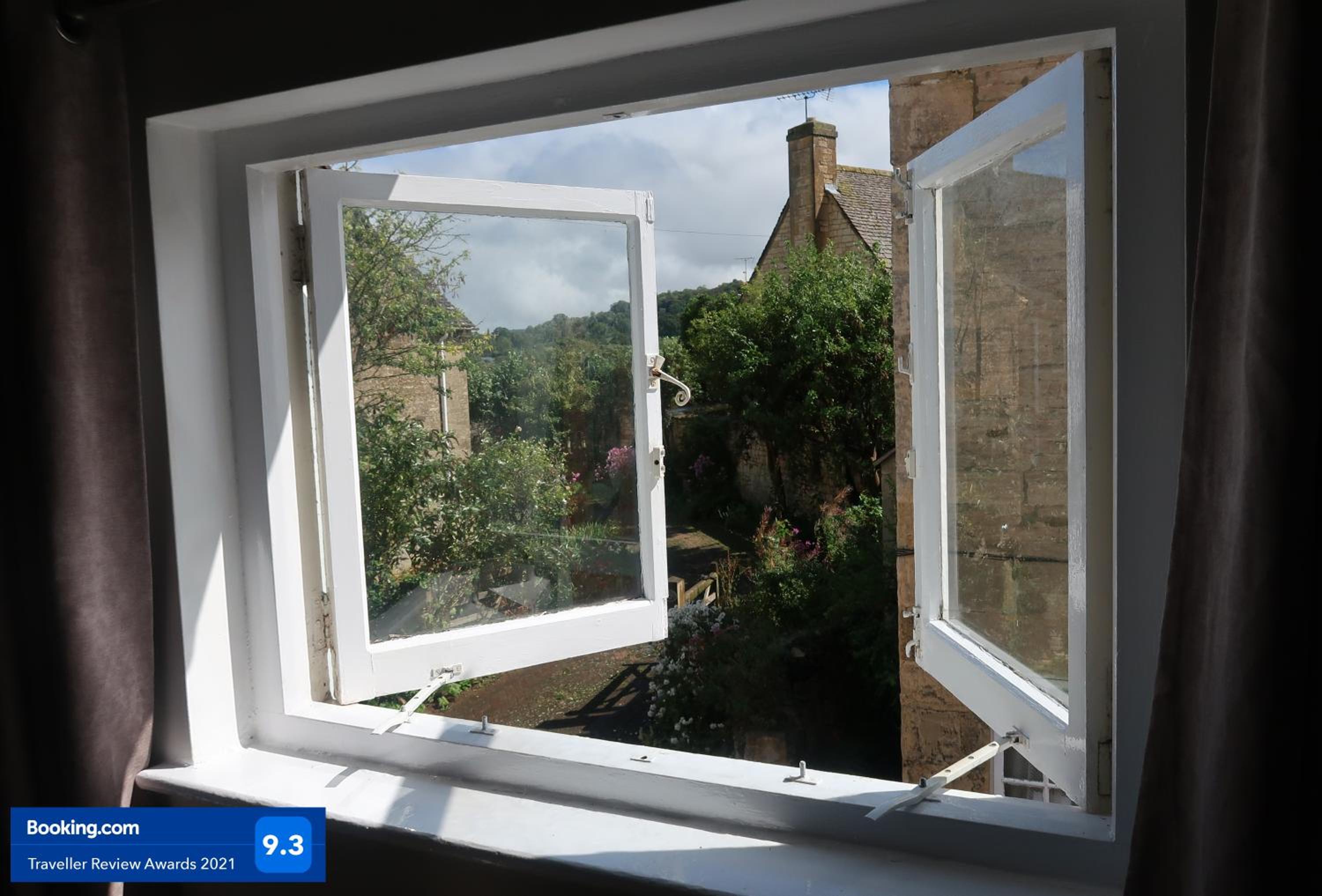 Peaceful cottage in heart of Winchcombe