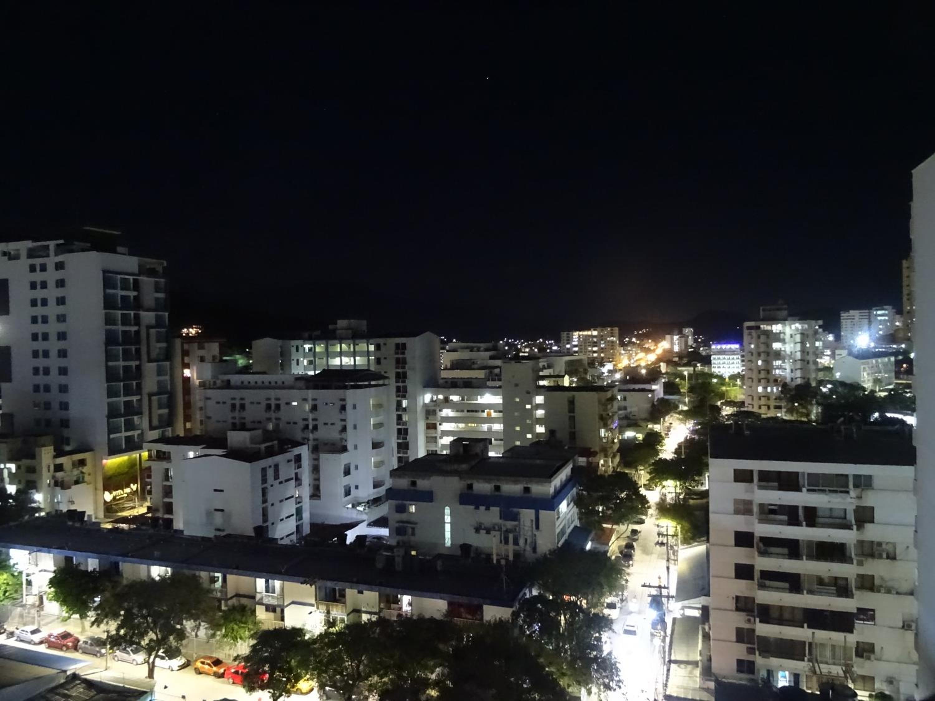 Espectacular, amplio y hermoso apartamento en condominio al frente de la playa El Rodadero