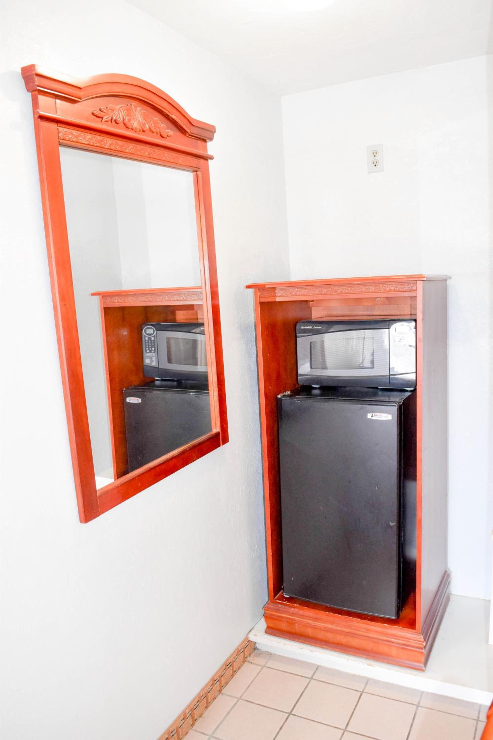 Knights Inn North Attleboro - Property Image 12