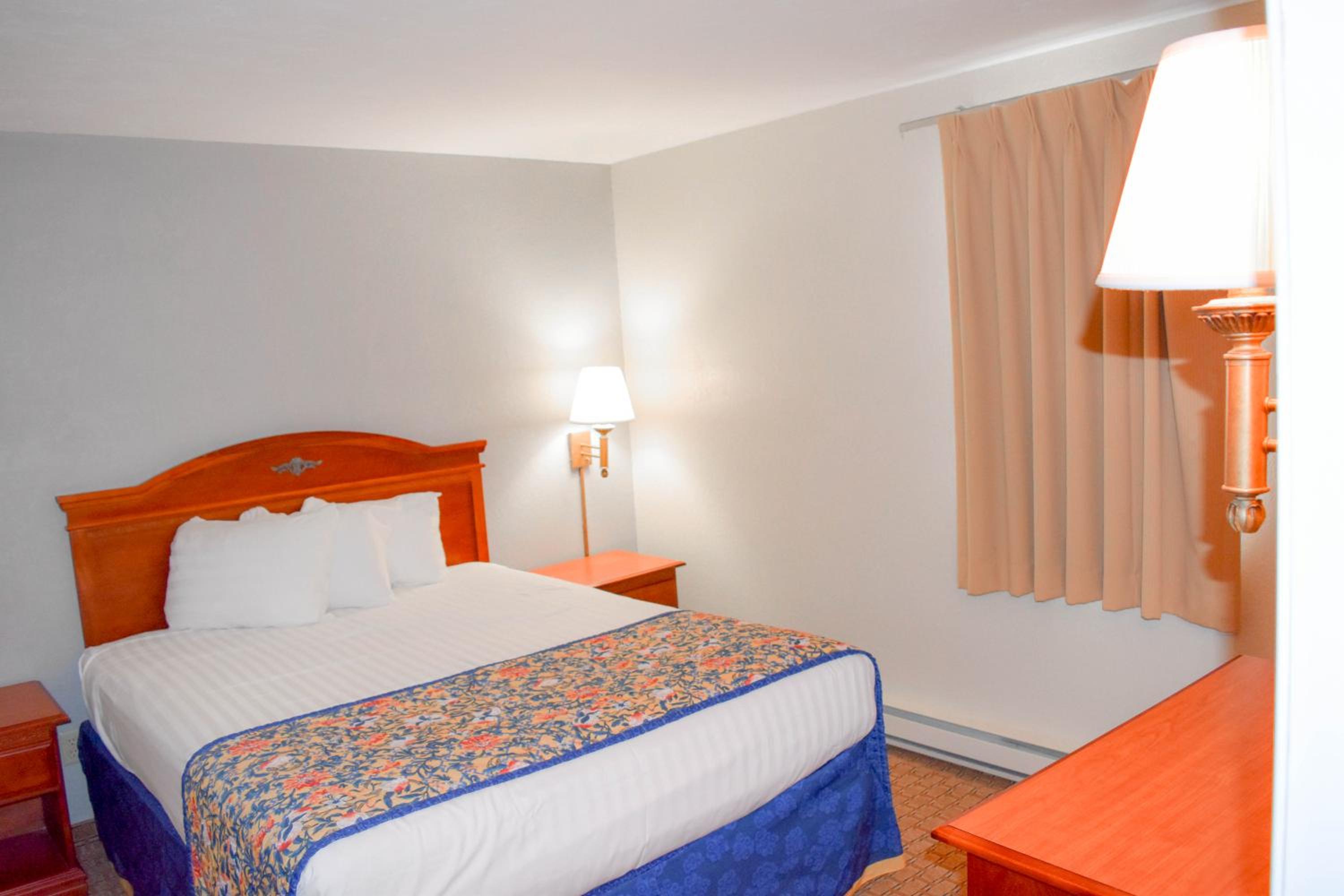 Knights Inn North Attleboro - Property Image 48