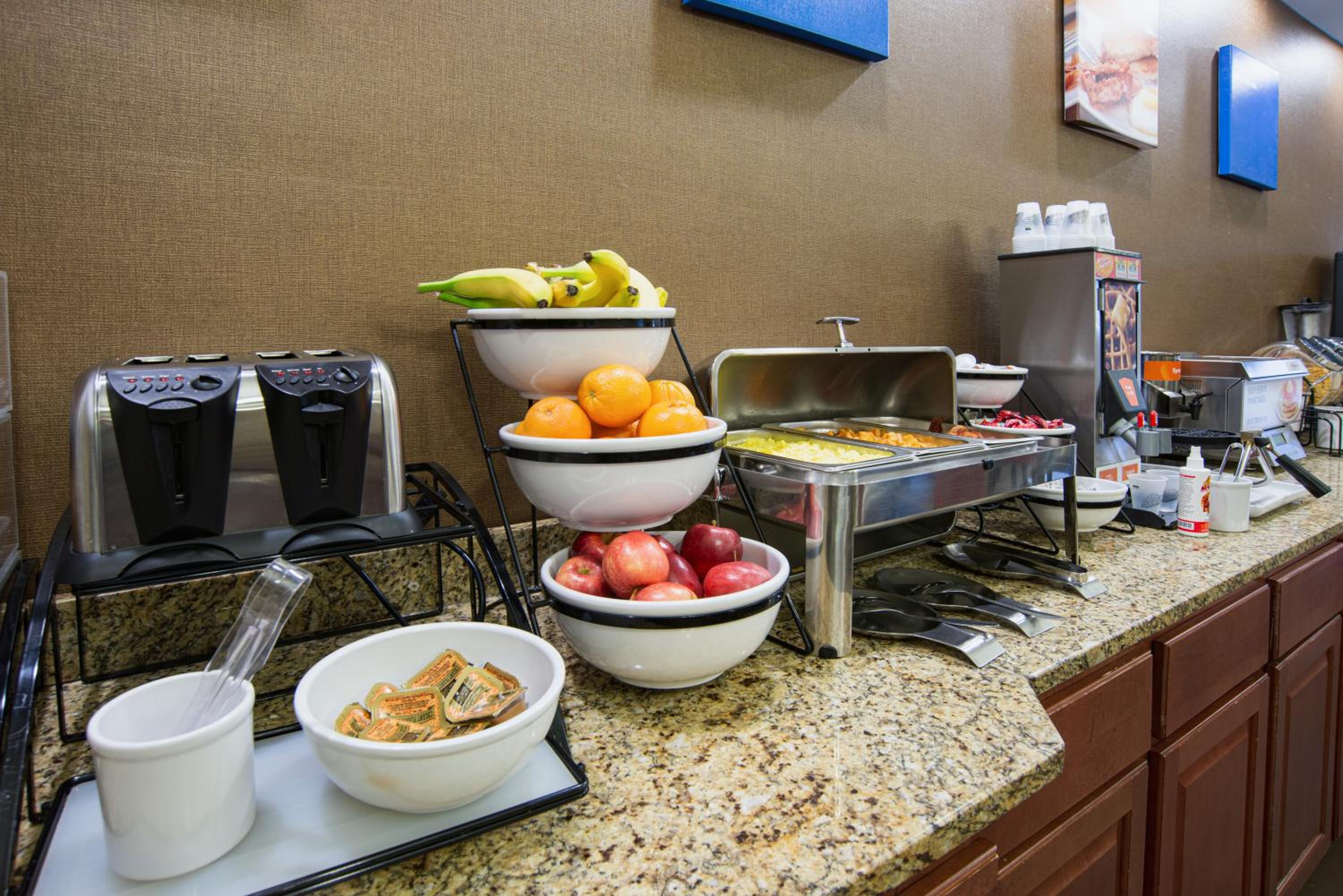 Comfort Inn Naugatuck-Shelton, CT - Property Image 24