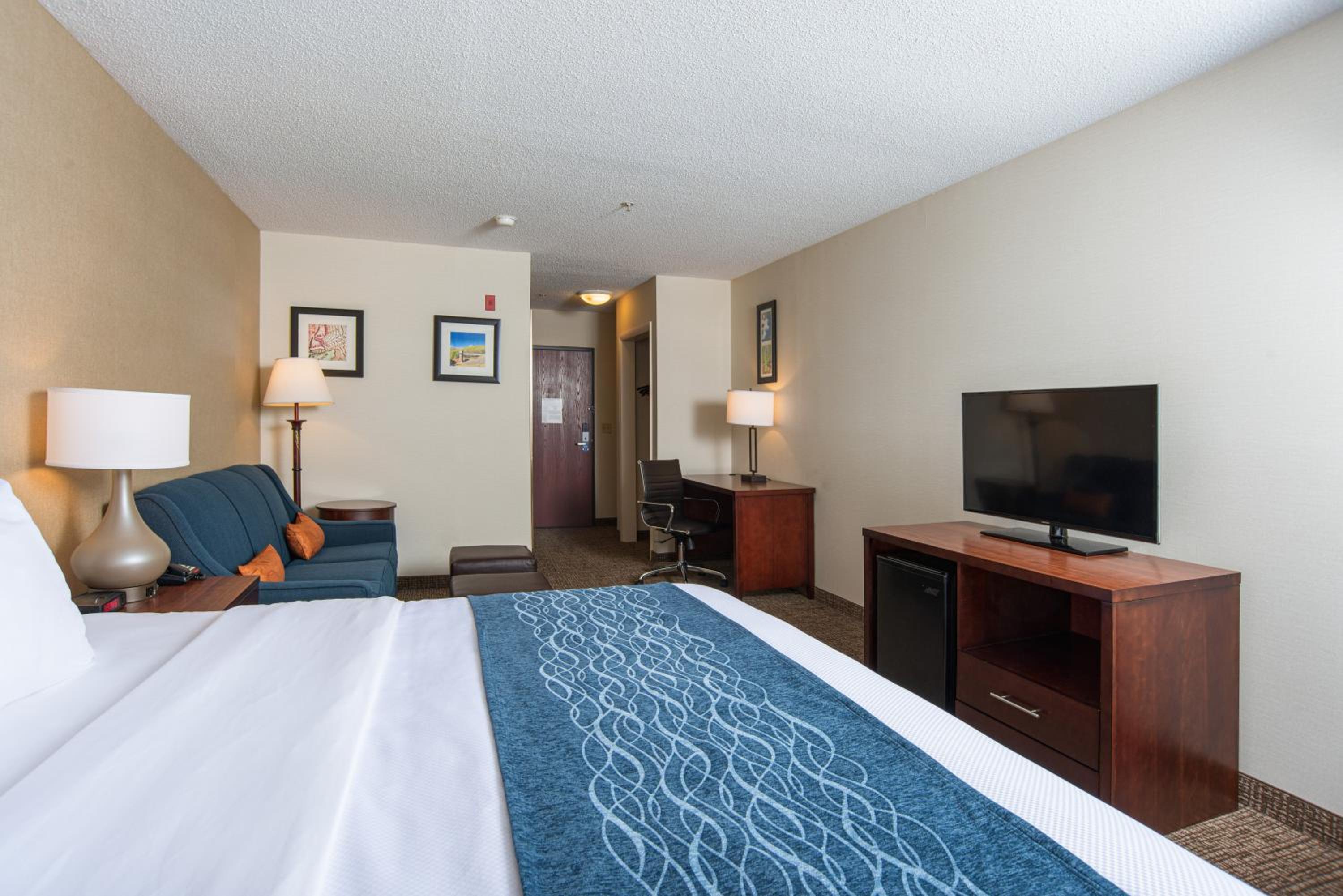 Comfort Inn Naugatuck-Shelton, CT - Property Image 20