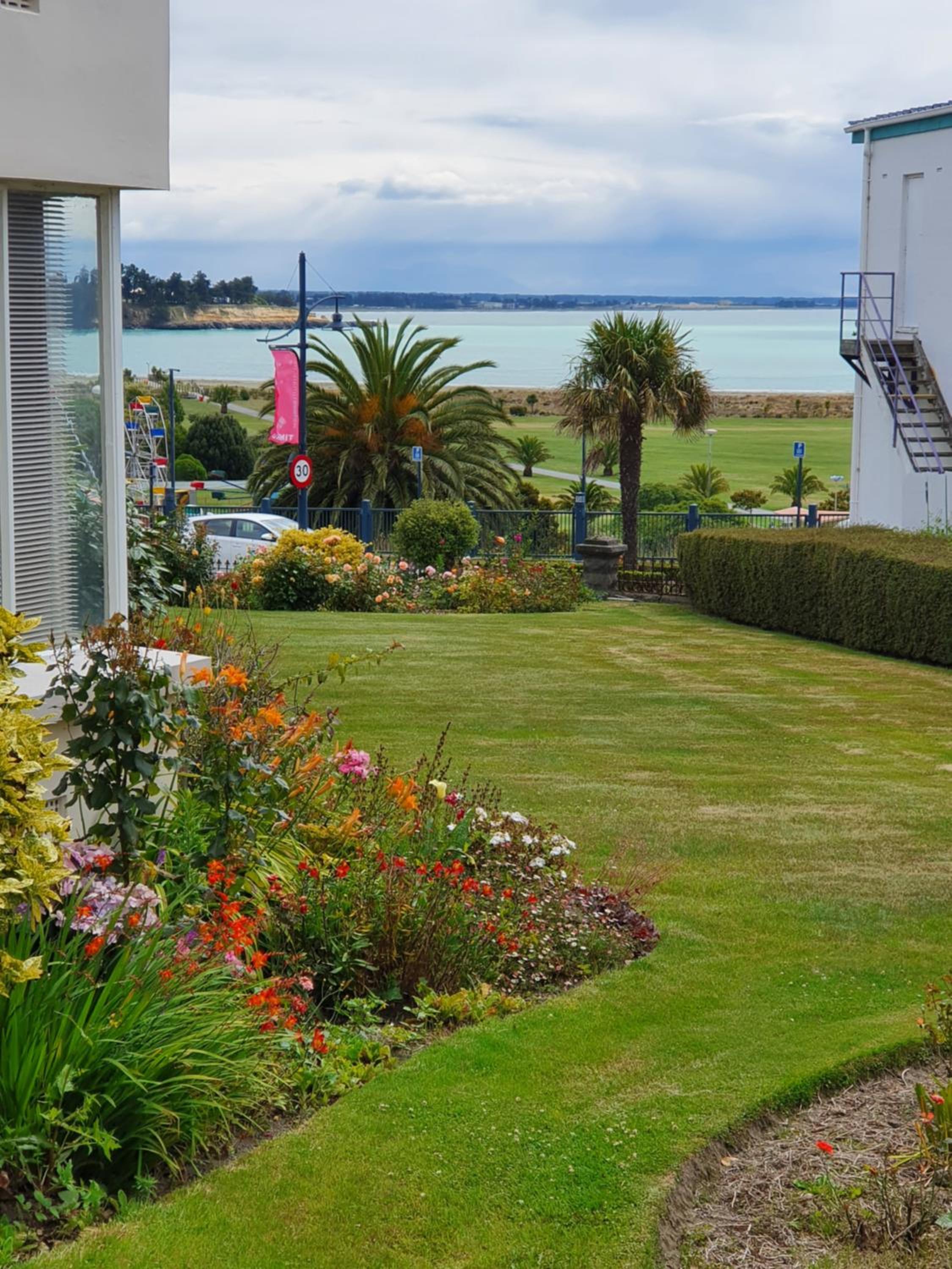 Downtown Bayview Apartment Timaru view 2