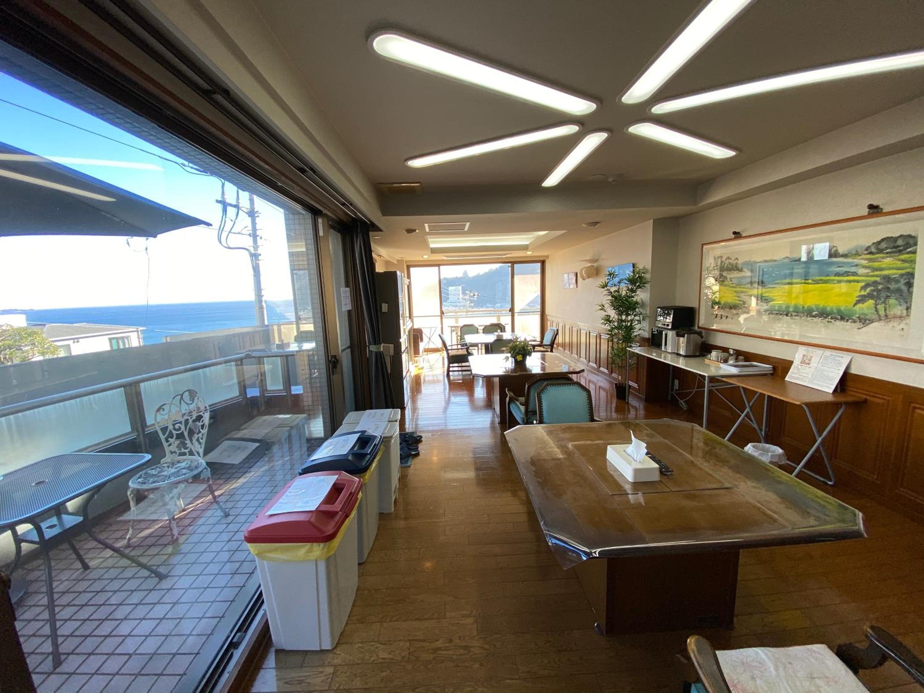 Atami Onsen Guest House Megumi 5 minutes walk from Atami Station