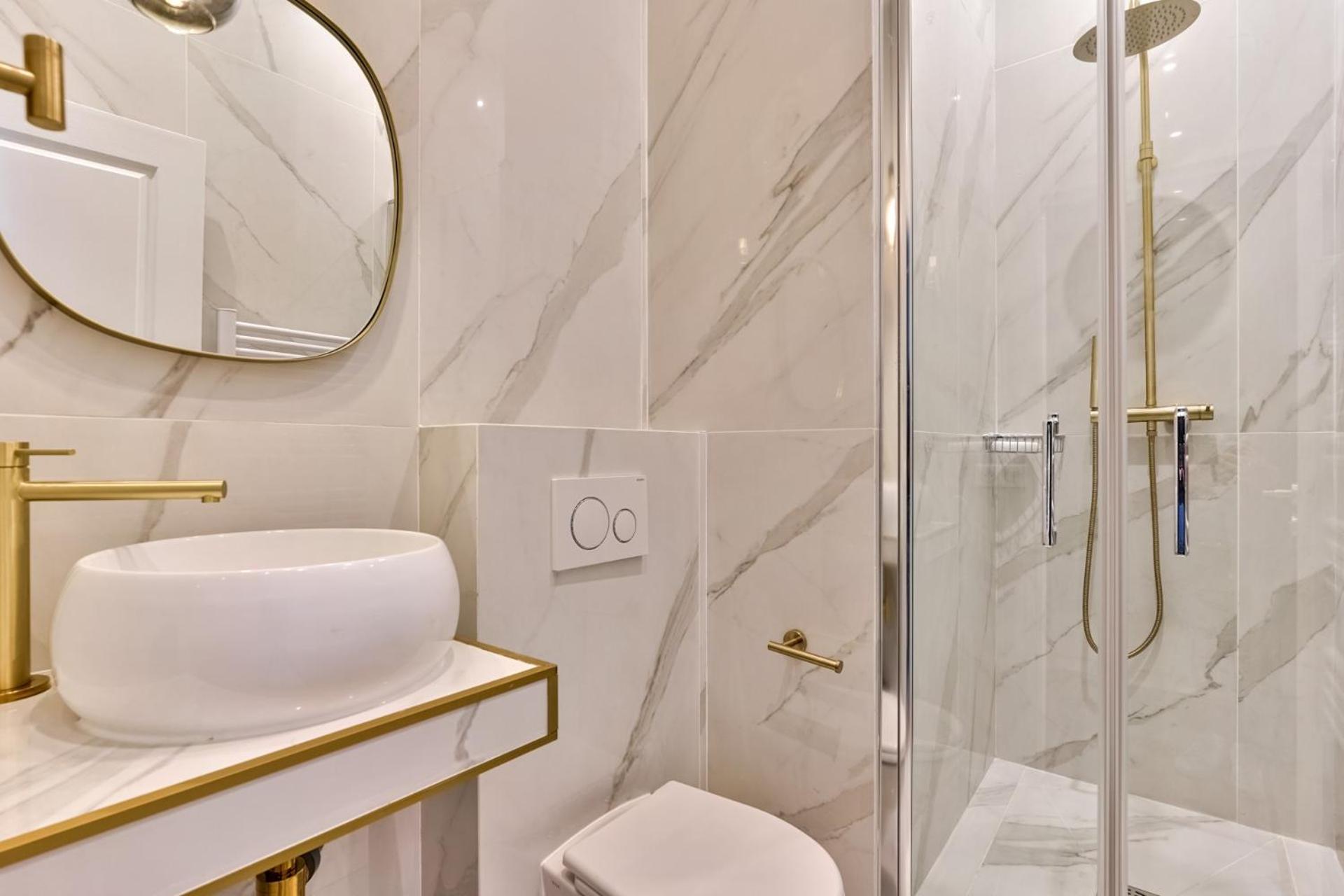 NEWLY RENOVATED ! Stunning 2BR Apt in the Heart of Paris 15