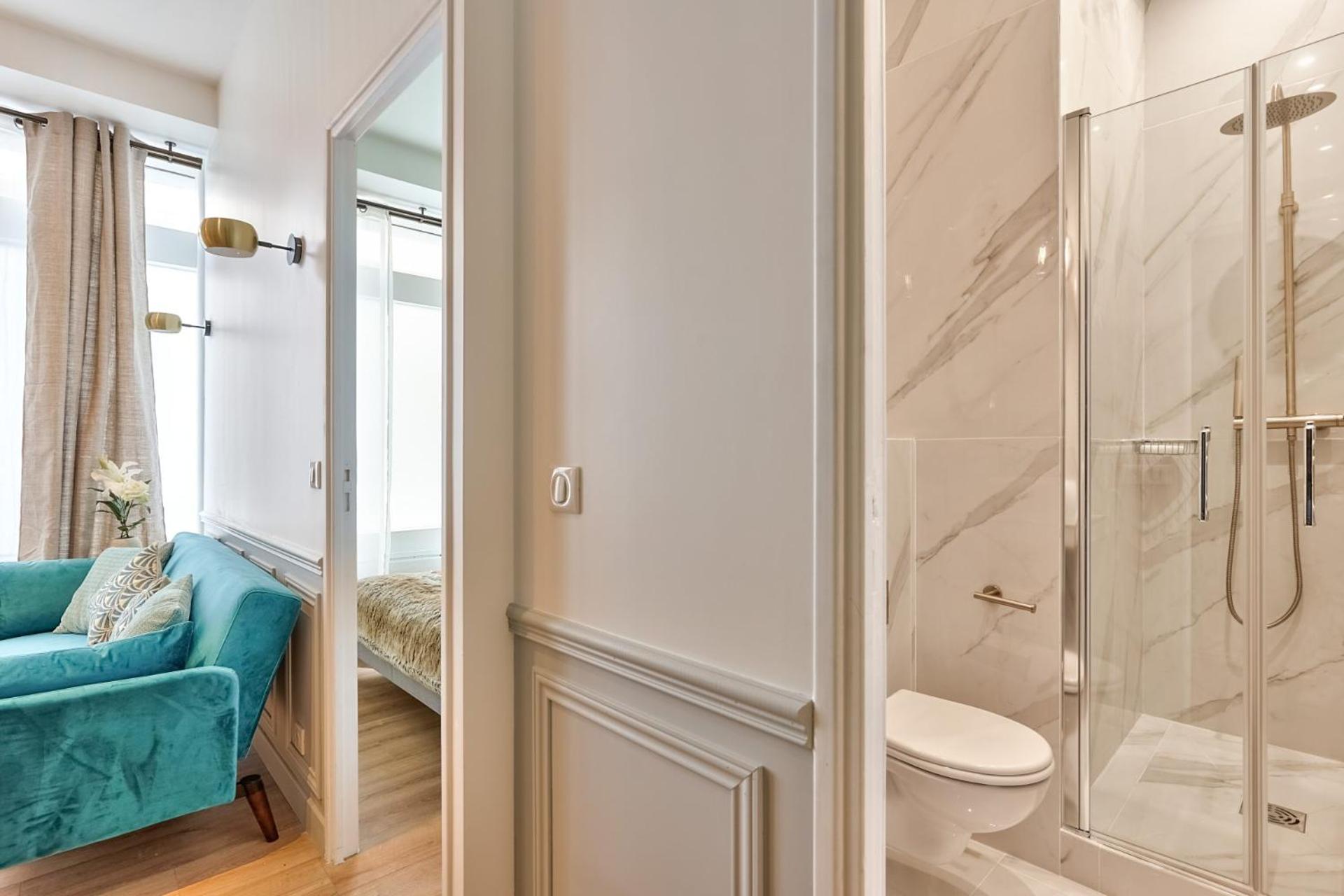 NEWLY RENOVATED ! Stunning 2BR Apt in the Heart of Paris 15