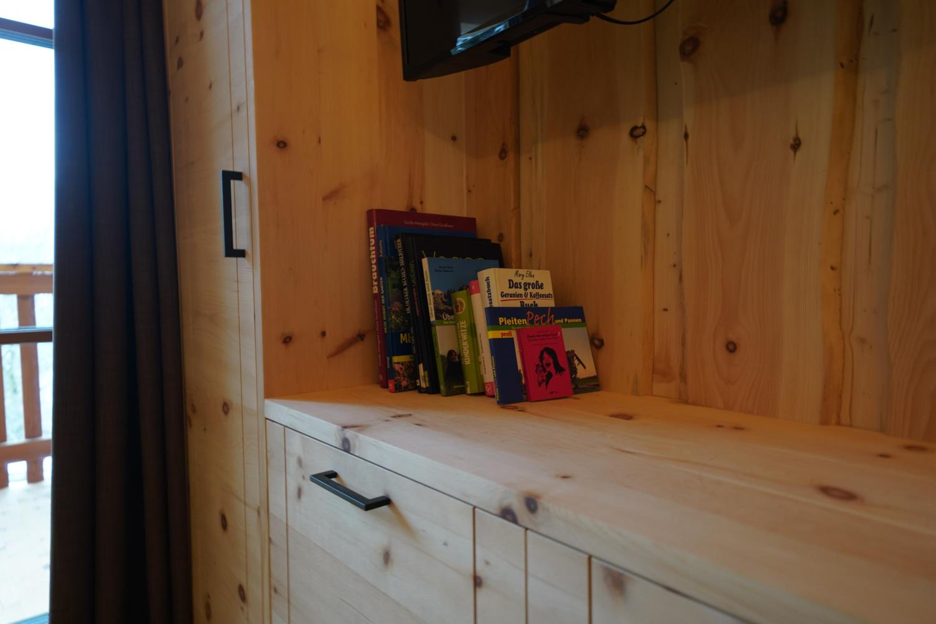 Photo 23