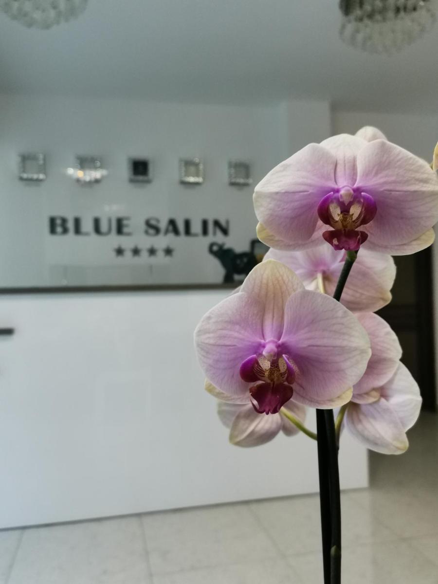 hotel reception