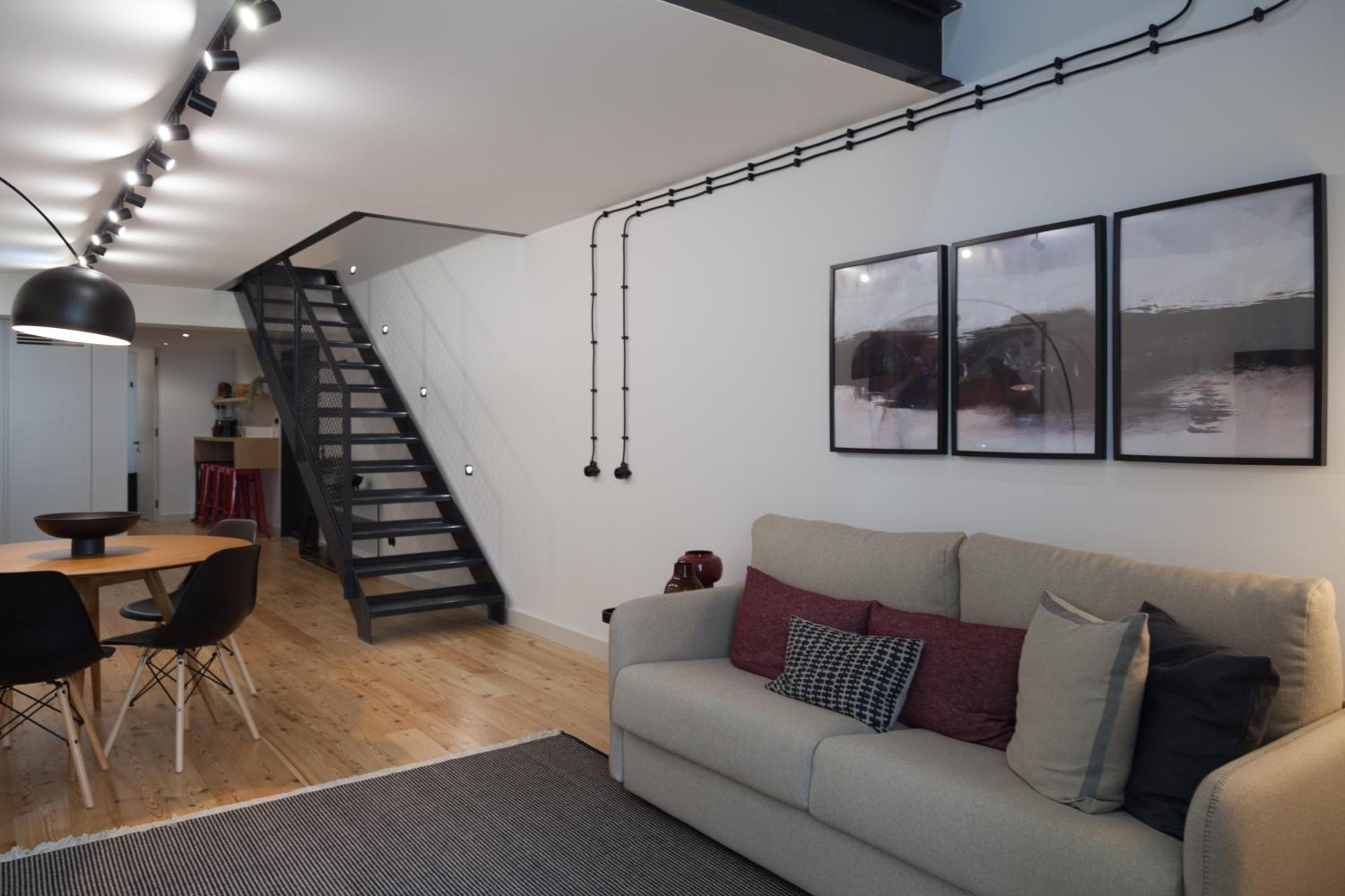 FLH Intendente Industrial Design Duplex view 5