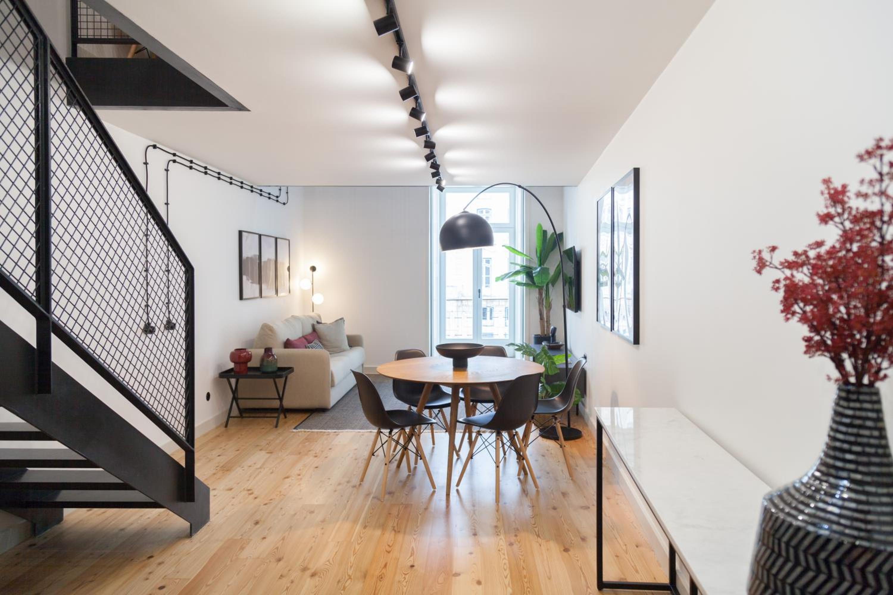 FLH Intendente Industrial Design Duplex view 3