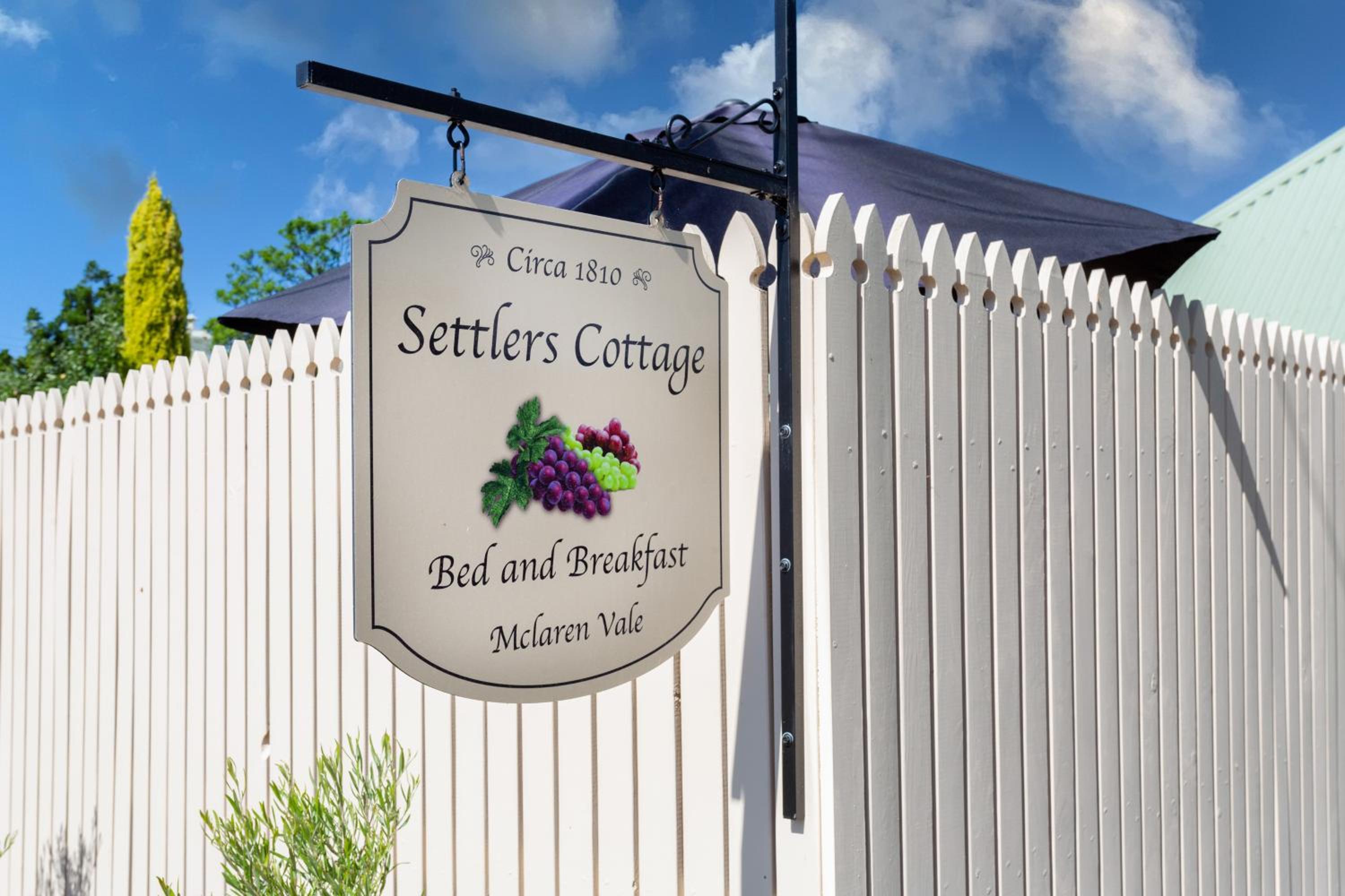 Settlers Cottage
