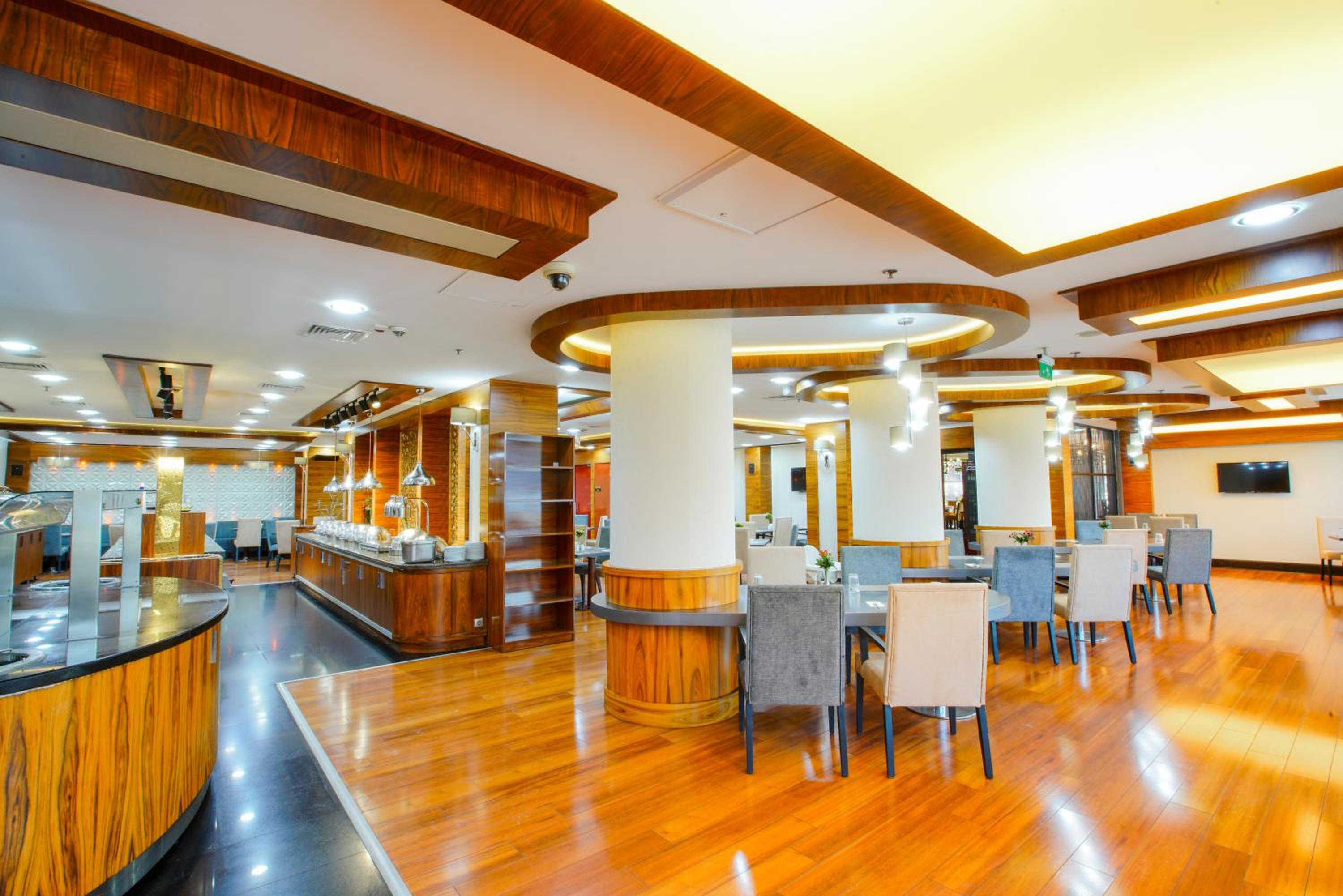 New Park Otel - Image 106