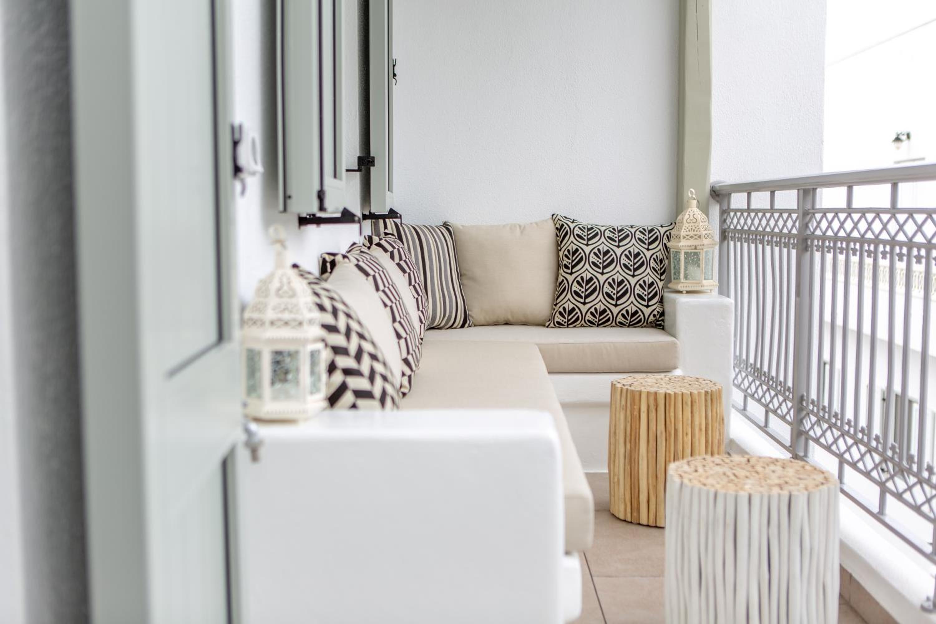 Hotel New - Cycladic Lifestyle Apartment Naxos Town - Image 1