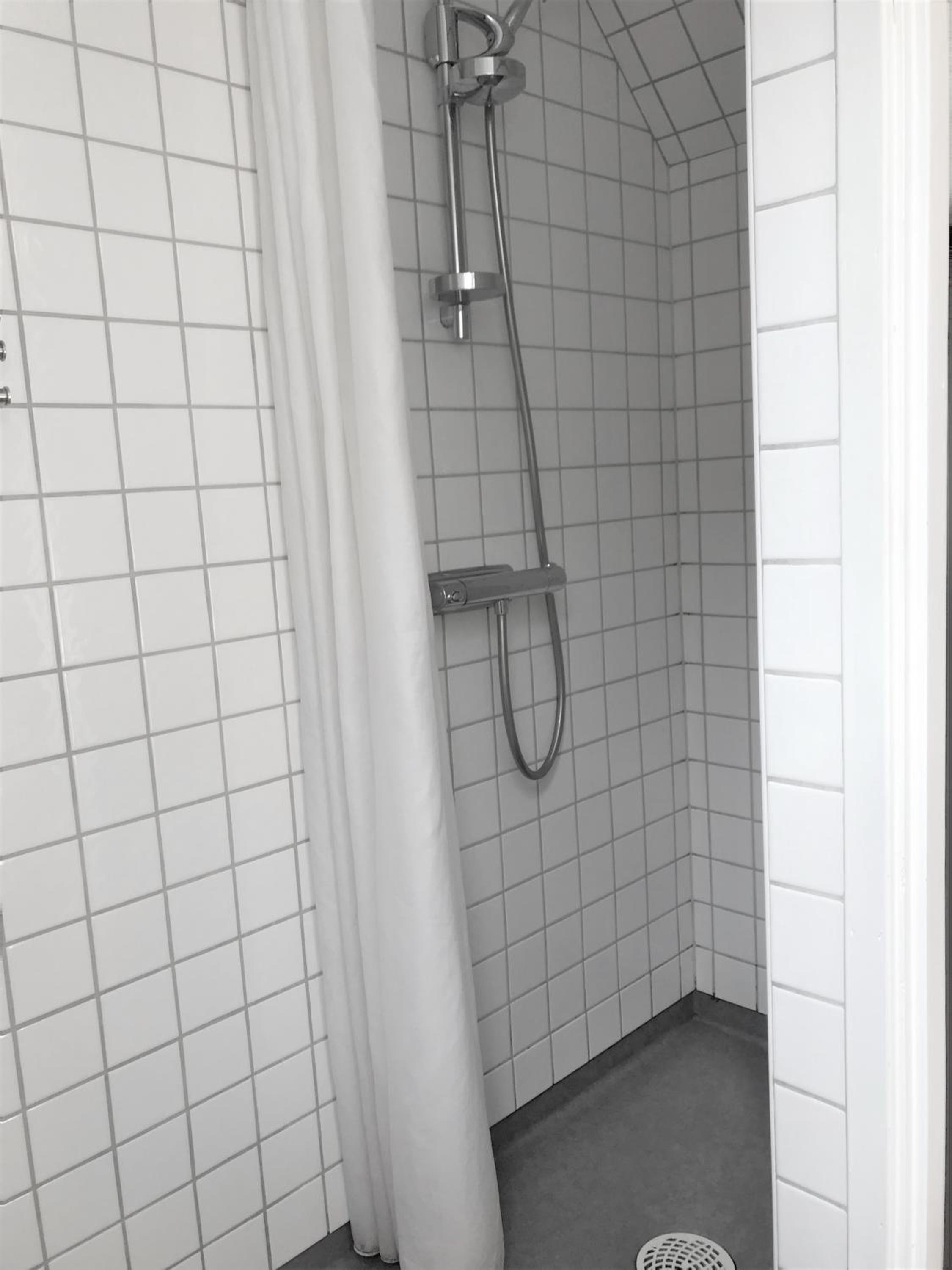 Photo 32