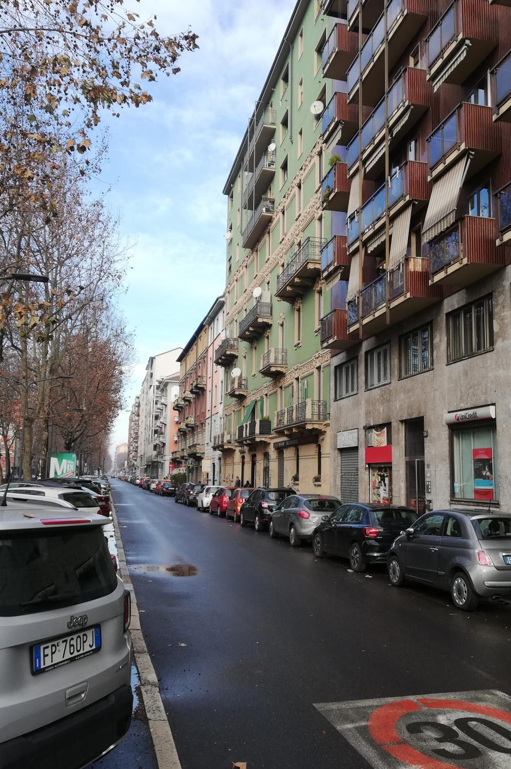Al 32 Apartment