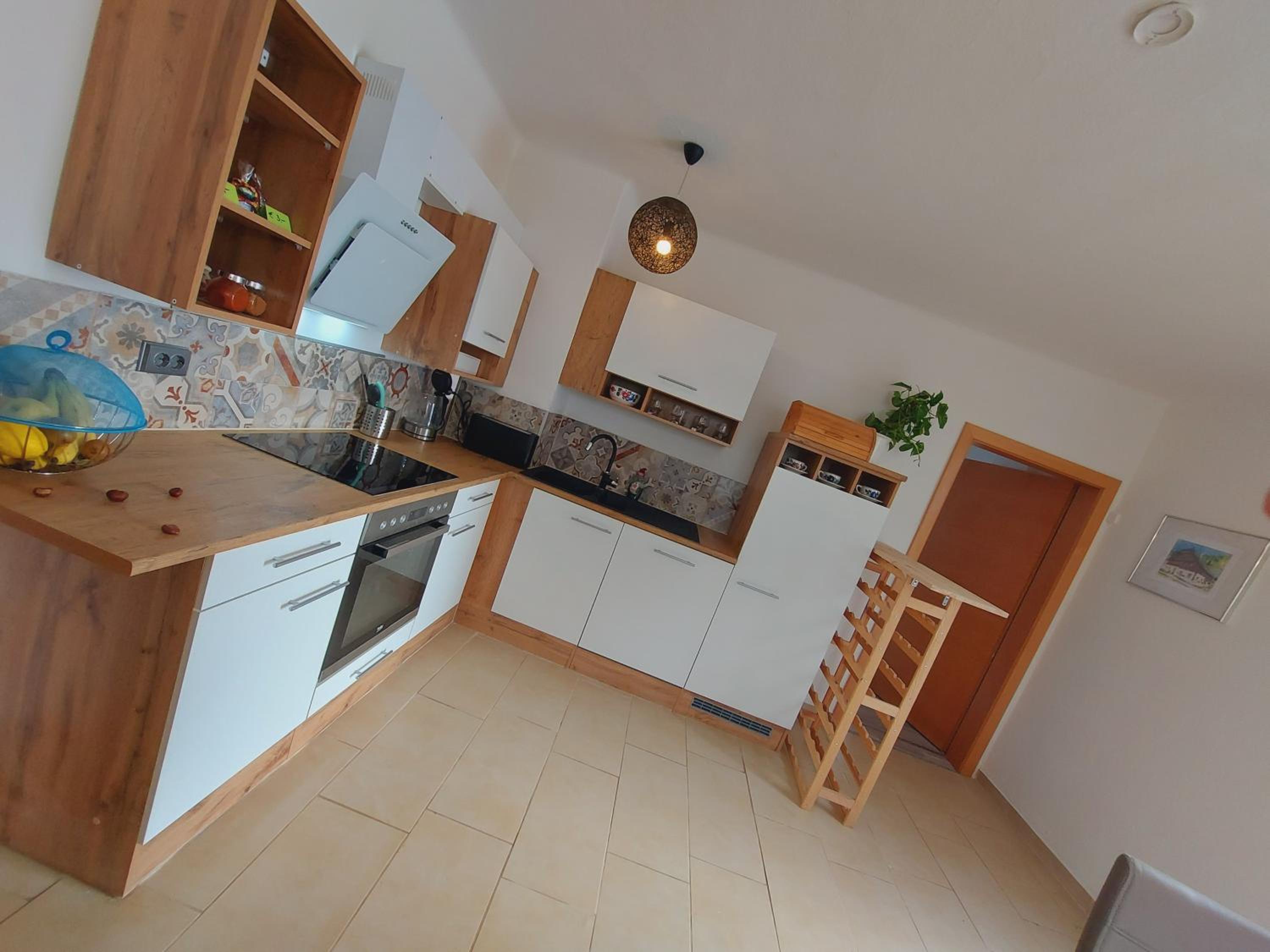 HAUS SONBERG mit Garten, Pool, Fasssauna, semi detached house with garden