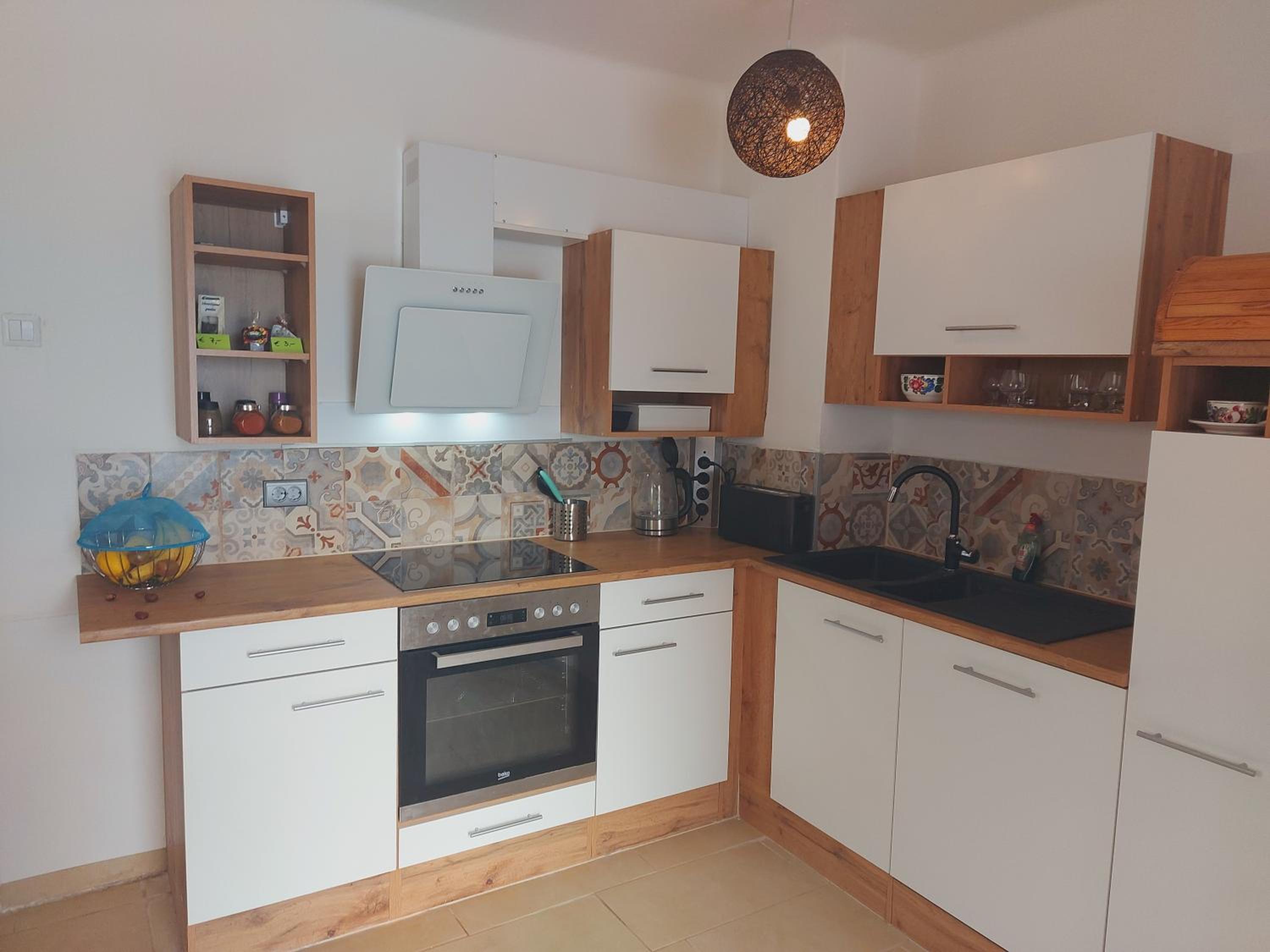 HAUS SONBERG mit Garten, Pool, Fasssauna, semi detached house with garden