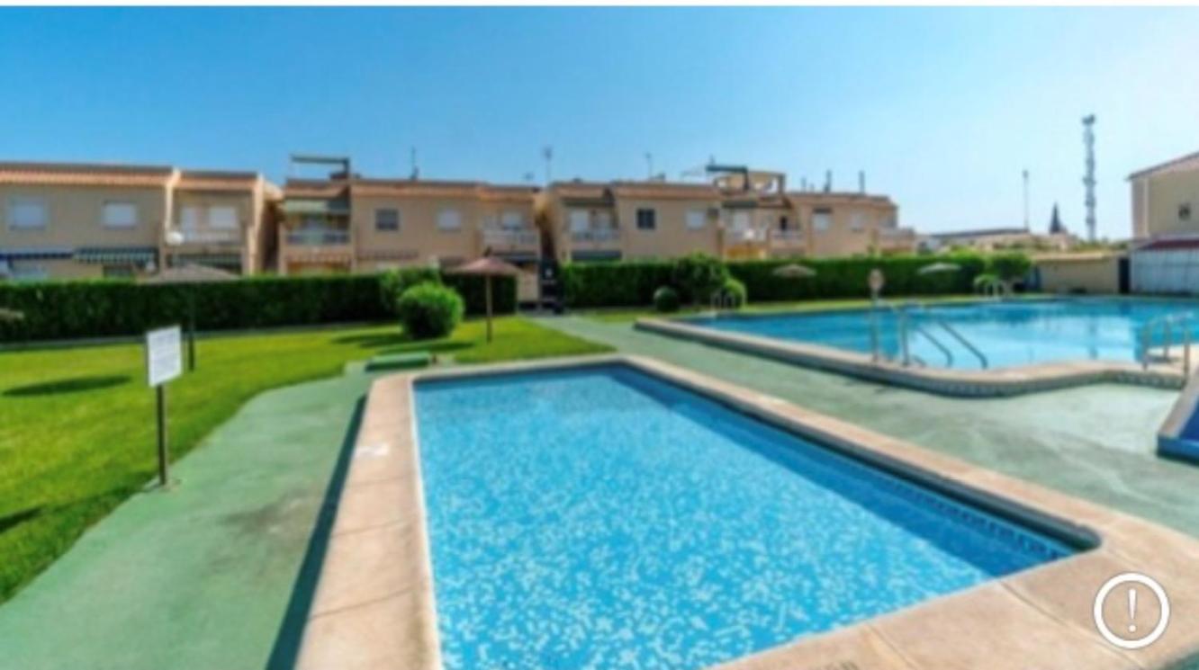 2 bed apartment in Paraje Natural Fase 1, Torrevieja view 3