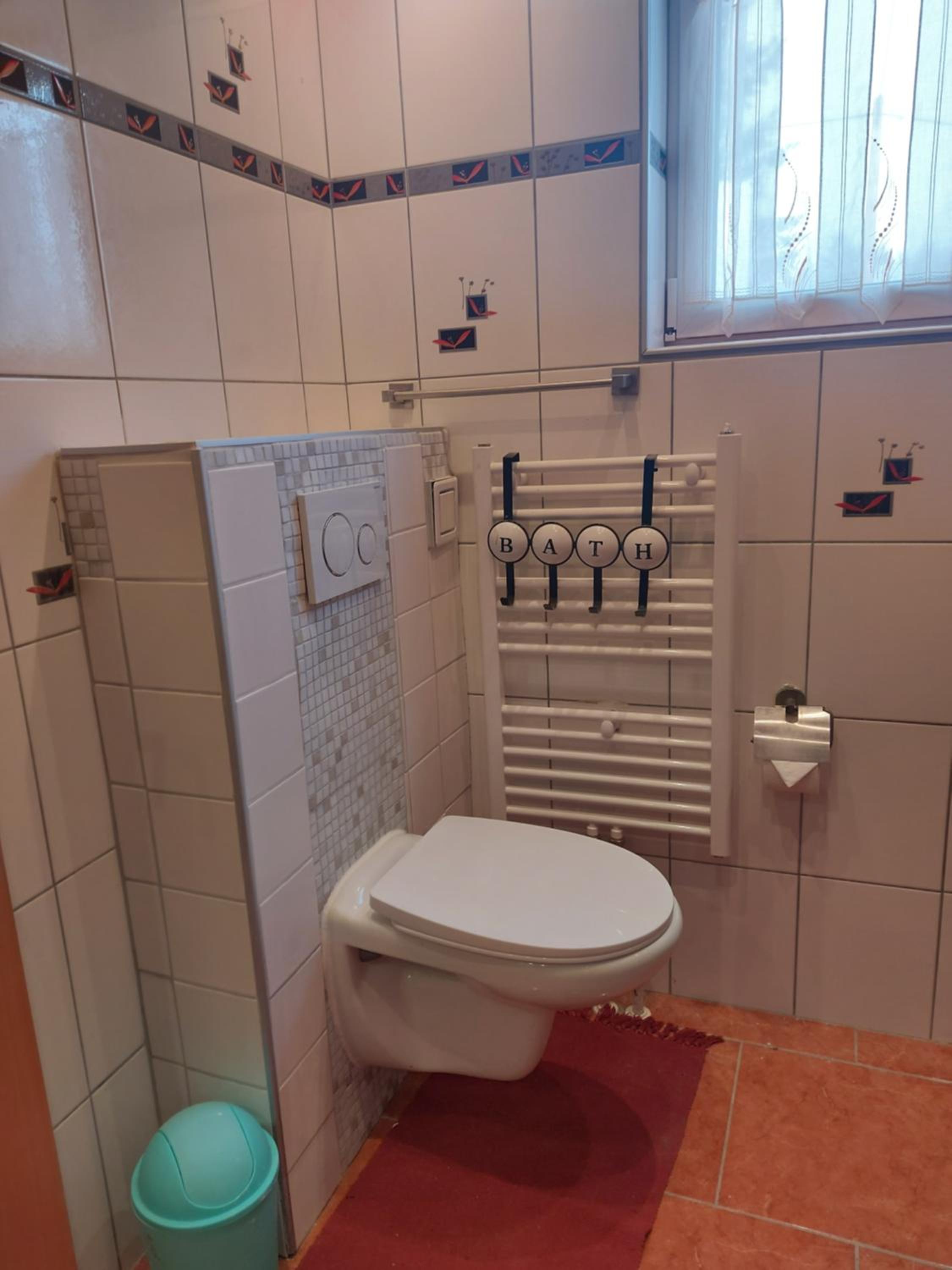 HAUS SONBERG mit Garten, Pool, Fasssauna, semi detached house with garden