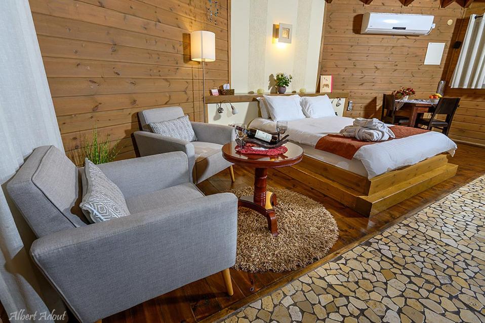 Talia Cabin Guest & Spa