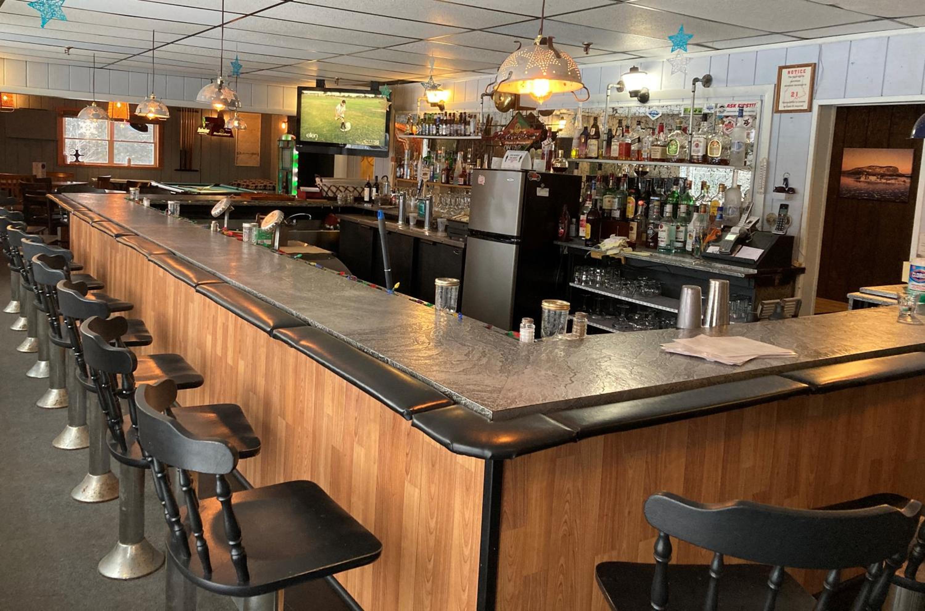 bar