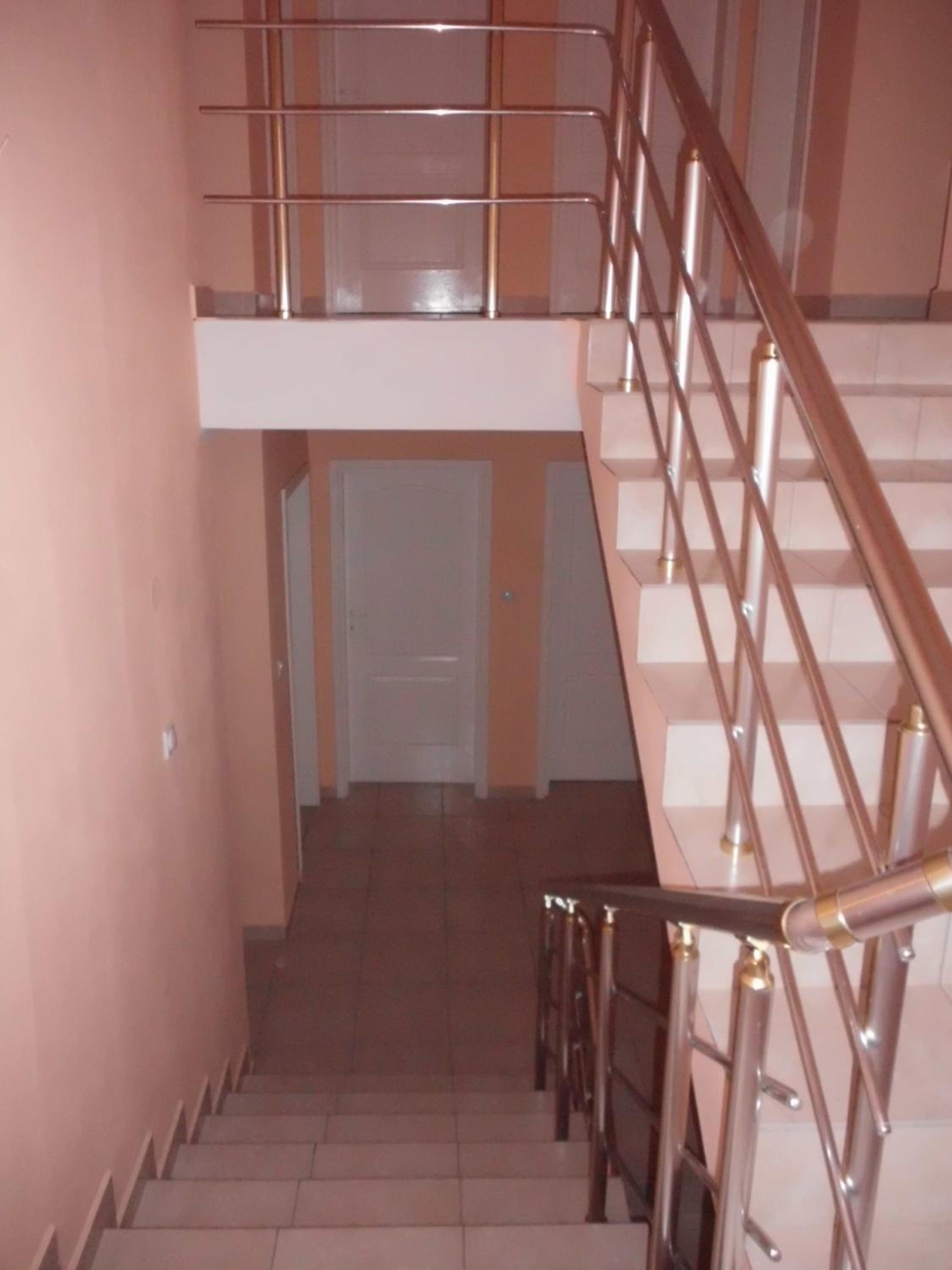 Apartmans Hari
