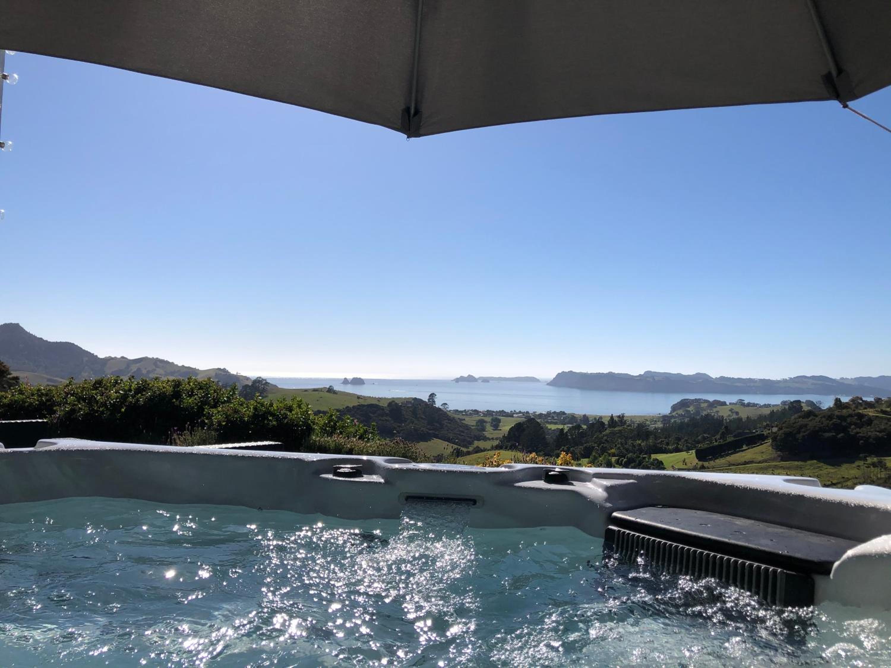 Bayview Valley Lodge Bed & Breakfast