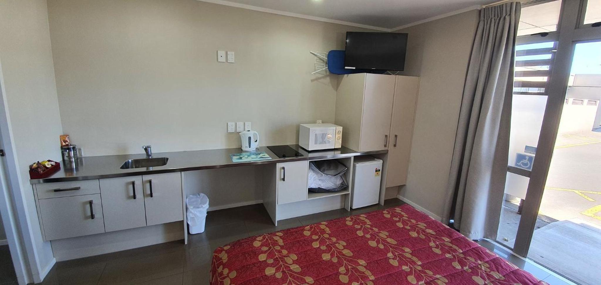 Aspree Motor Inn