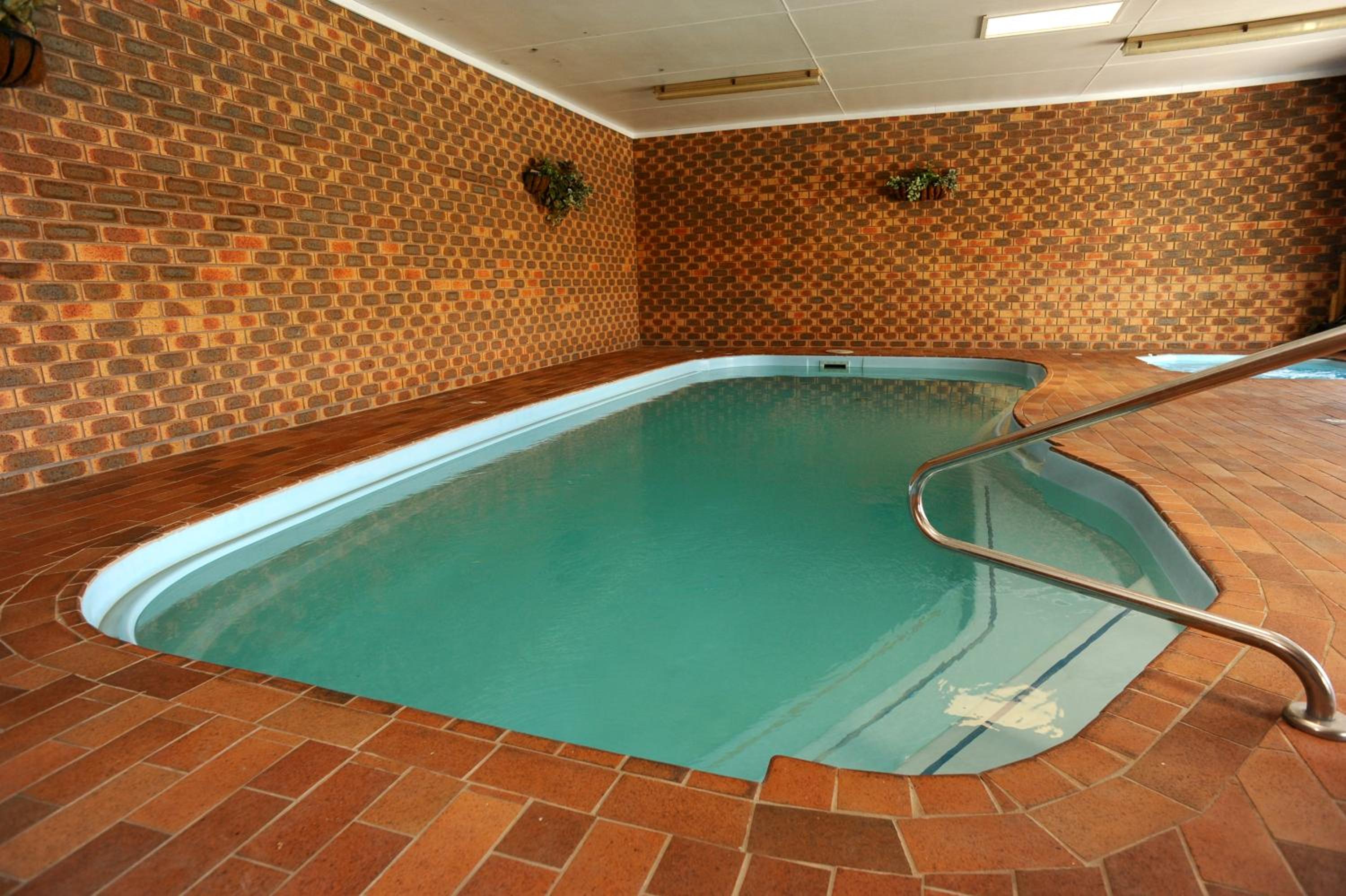 Horsham Mid City Court Motel
