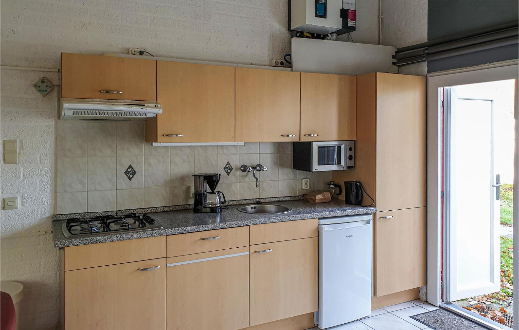 Gorgeous Home In Simpelveld With Wifi view 3