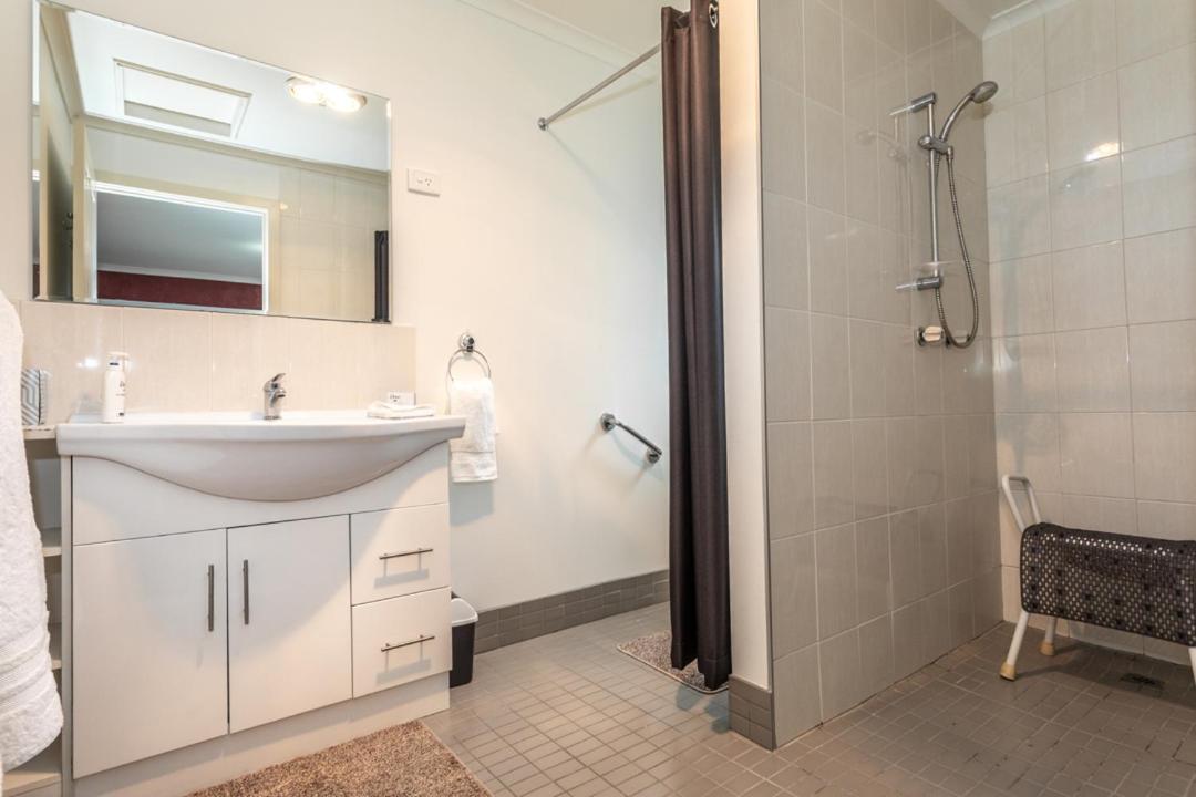Altona Garden Retreat