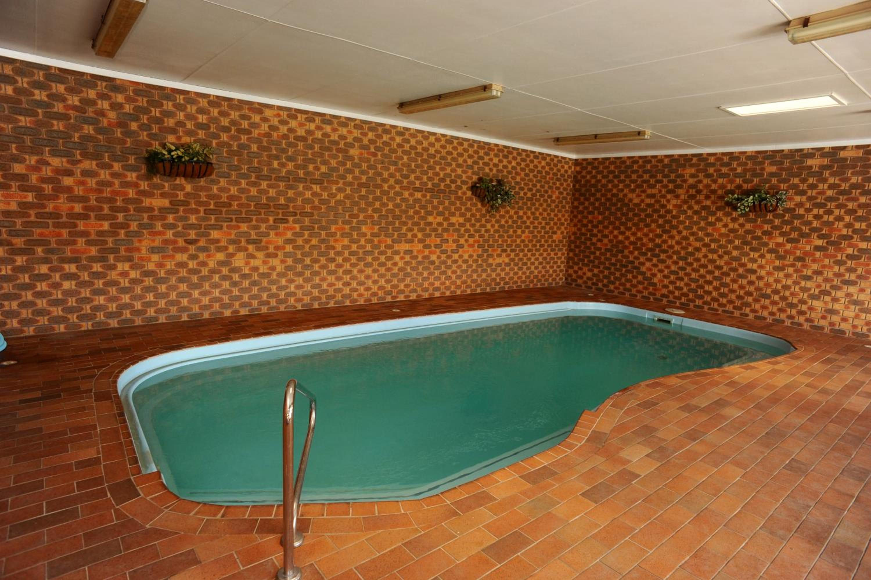 Horsham Mid City Court Motel