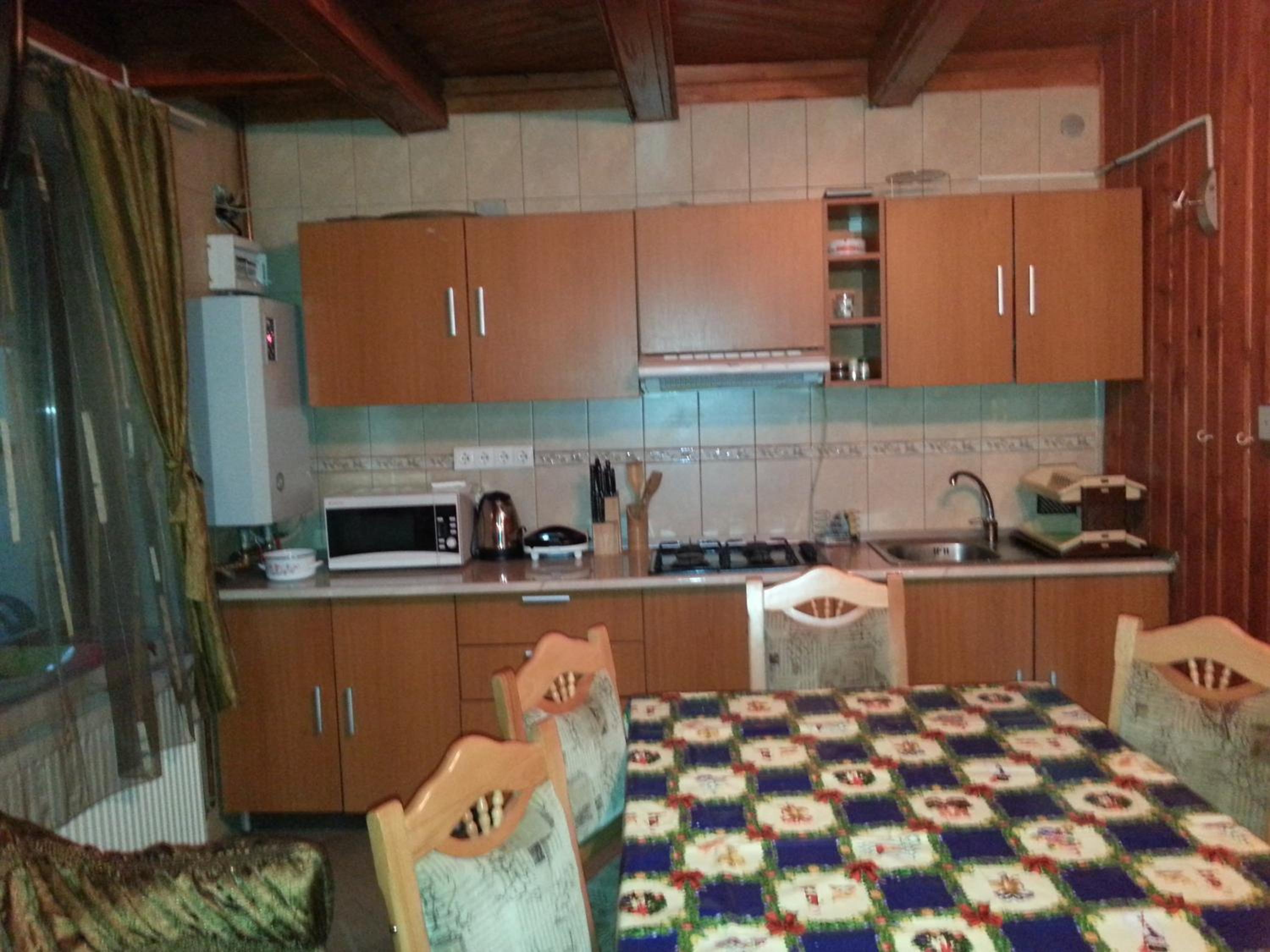 Casuta Paterau Cheia, Prahova view 2