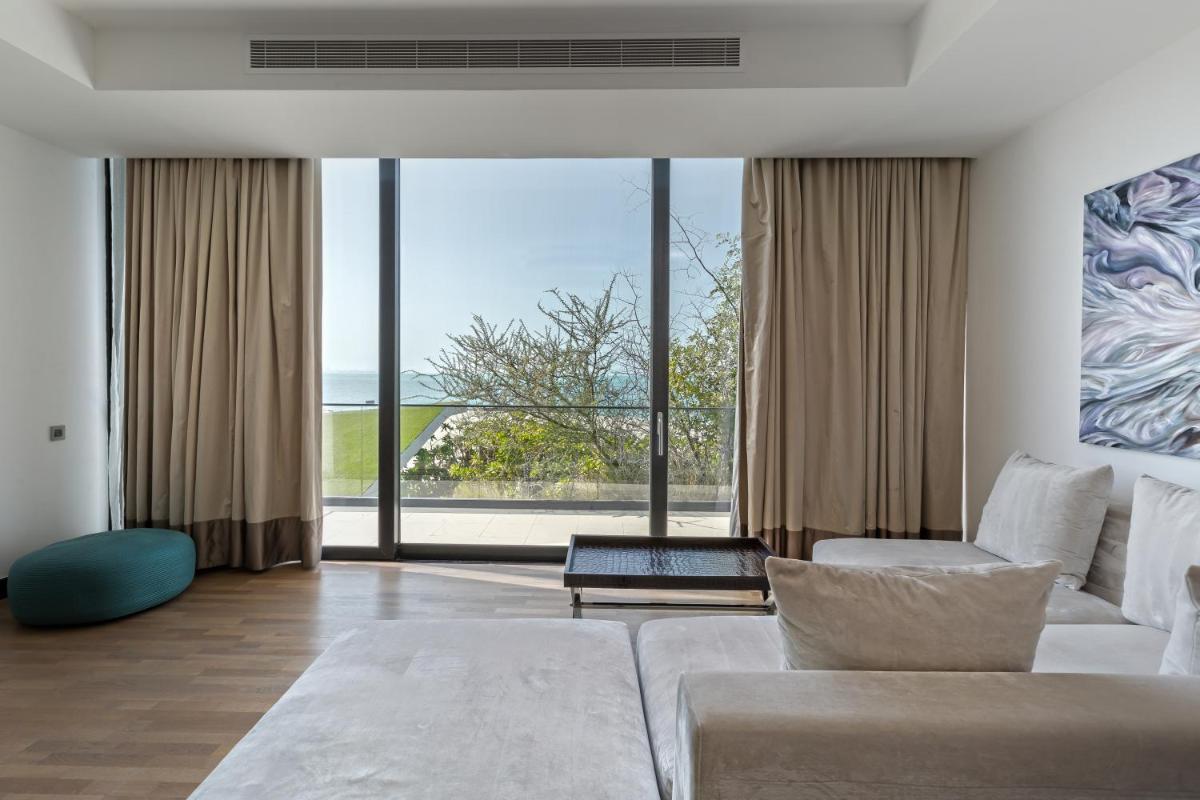 Paradise Nurai Villa - 6 Bedrooms