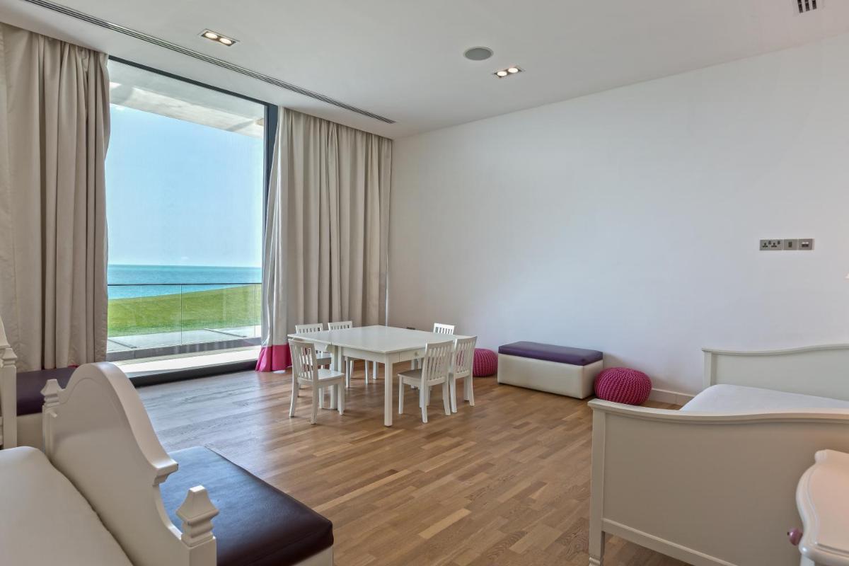 Paradise Nurai Villa - 6 Bedrooms