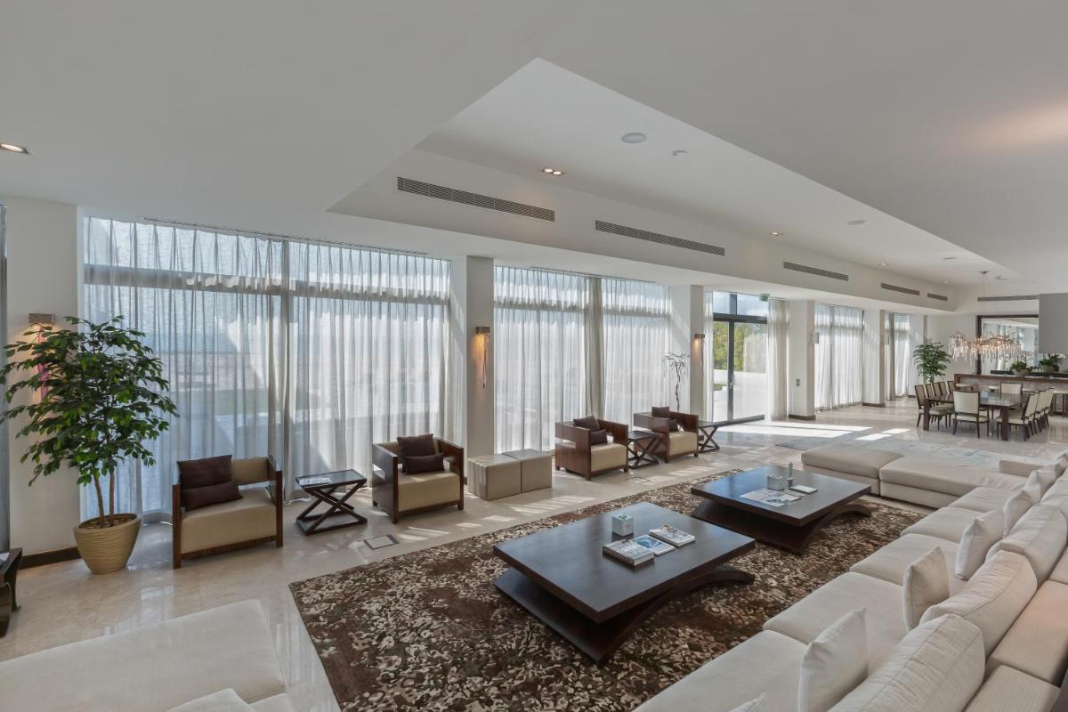 Paradise Nurai Villa - 6 Bedrooms