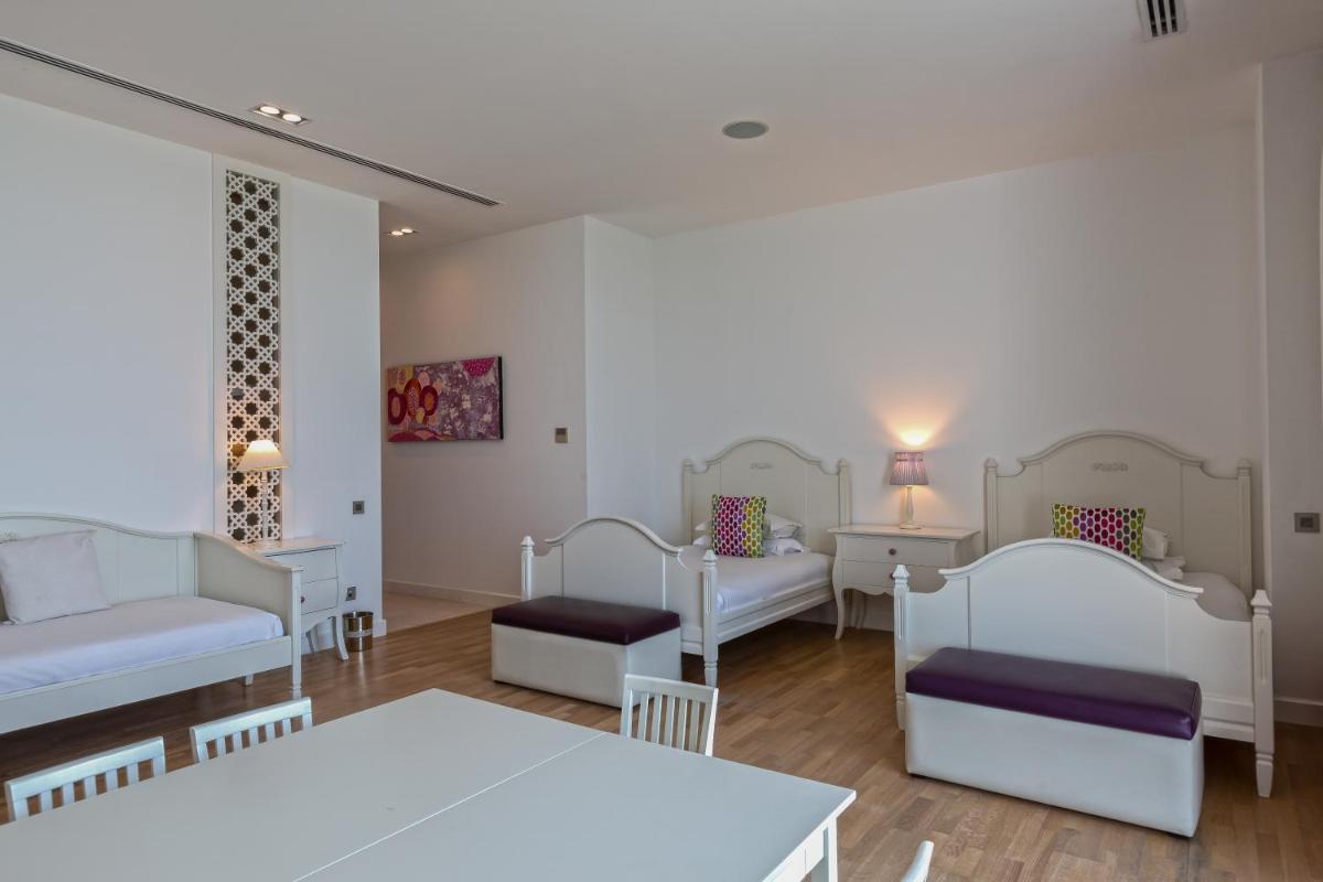 Paradise Nurai Villa - 6 Bedrooms