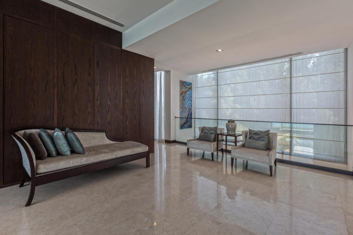 Paradise Nurai Villa - 6 Bedrooms