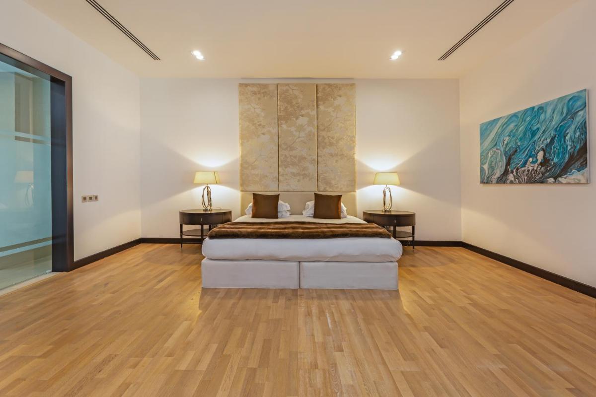 Paradise Nurai Villa - 6 Bedrooms