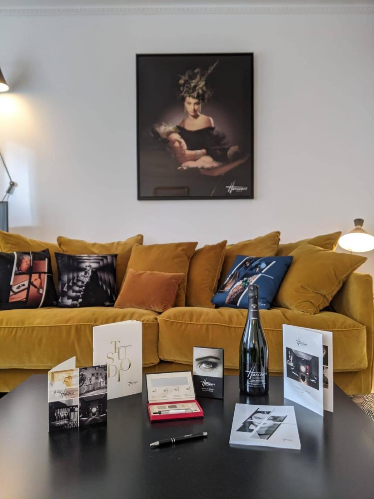 RESIDENCES HARCOURT - Ile Saint Louis - PARIS