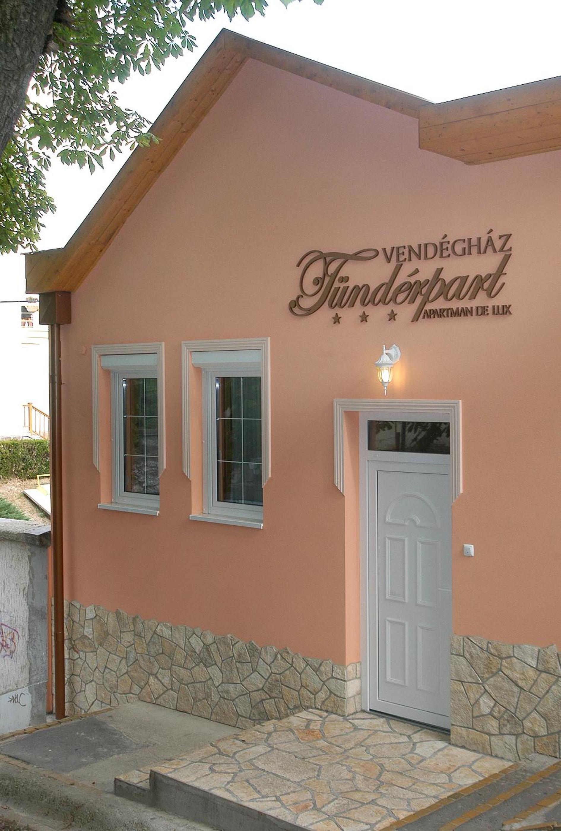 Tündérpart Vendégház