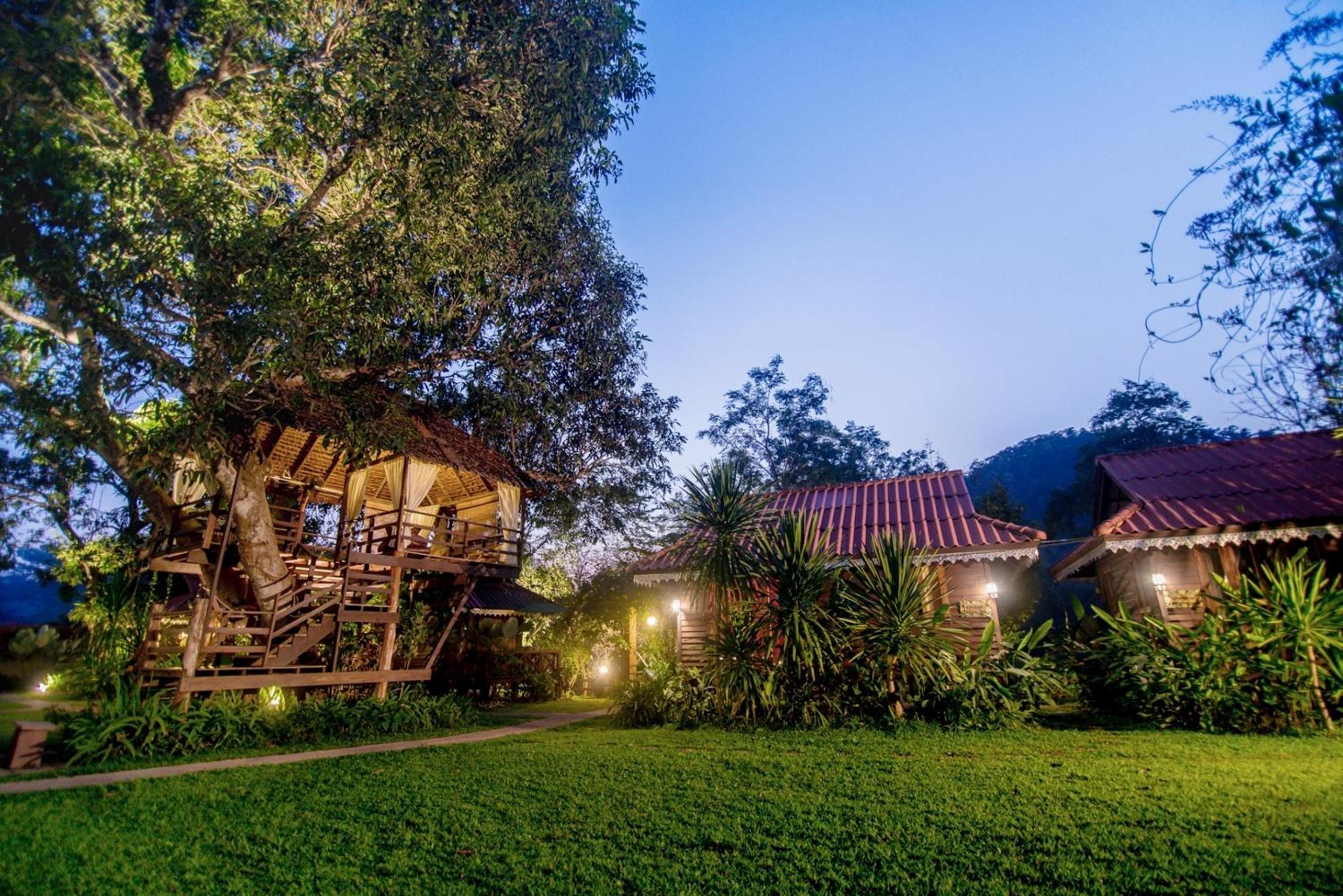 Banviewnam Camping & Resort