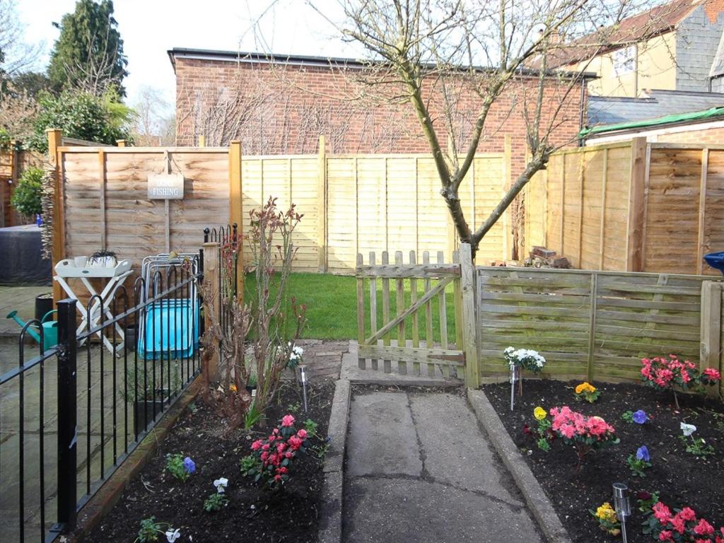 Farnham Vacations - Cartref - Property Image 3
