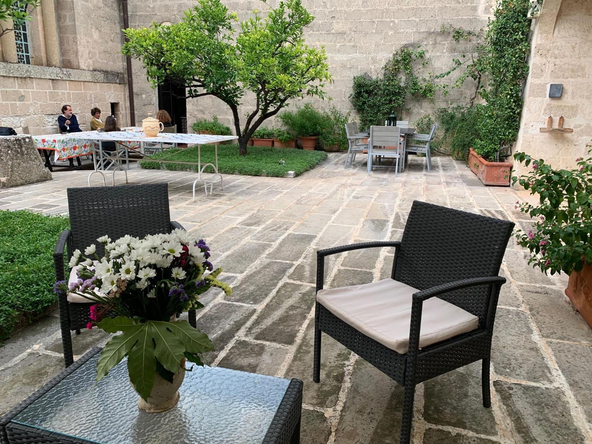 Villa Galeasi view 3