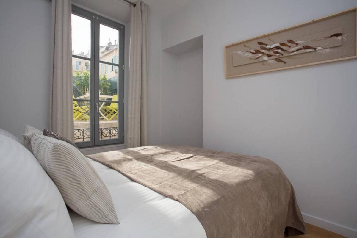 F2 TERRASSE, MODERNE, HYPER CENTRE, CLIM, ASCENSEUR- dubouchage photo 4