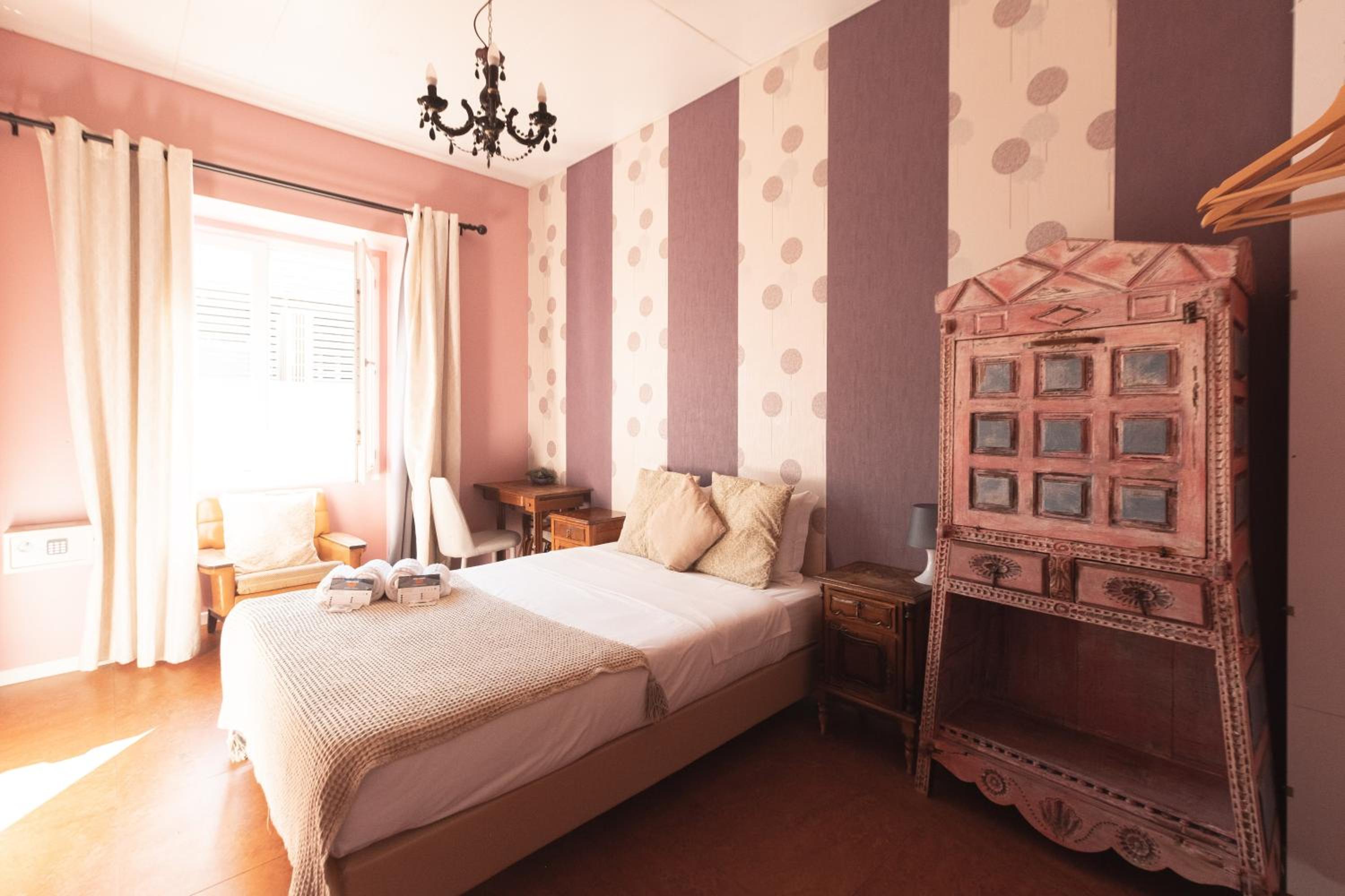 Sunset Destination Hostel