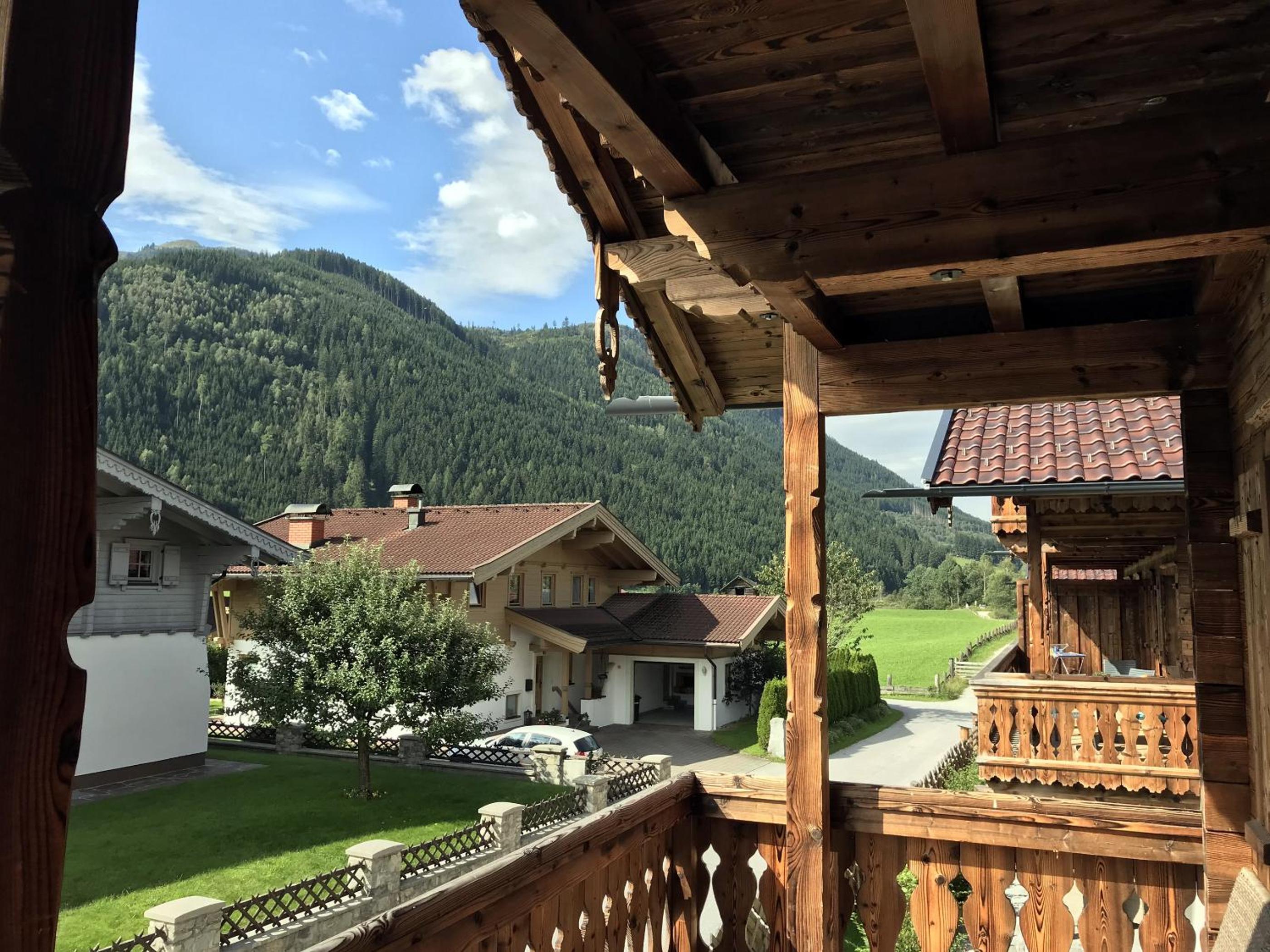 Alpin Residenzen Panoramabahn by Alpina-Holiday