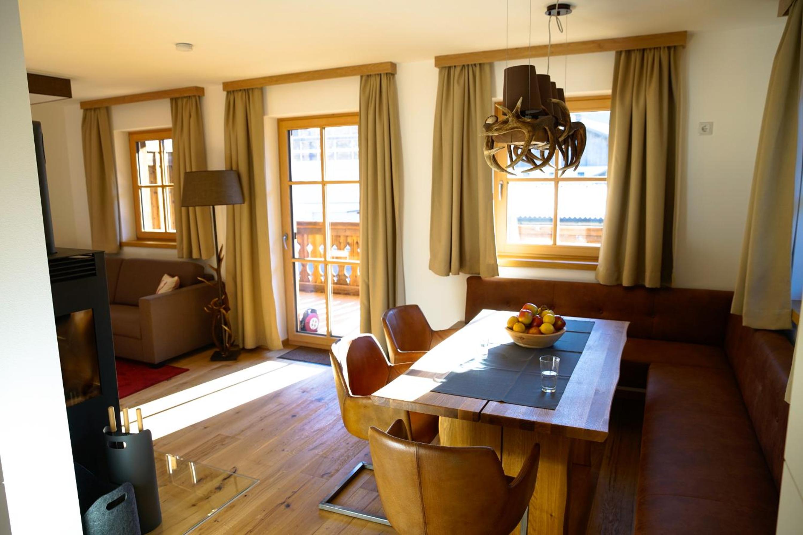 Alpin Residenzen Panoramabahn by Alpina-Holiday